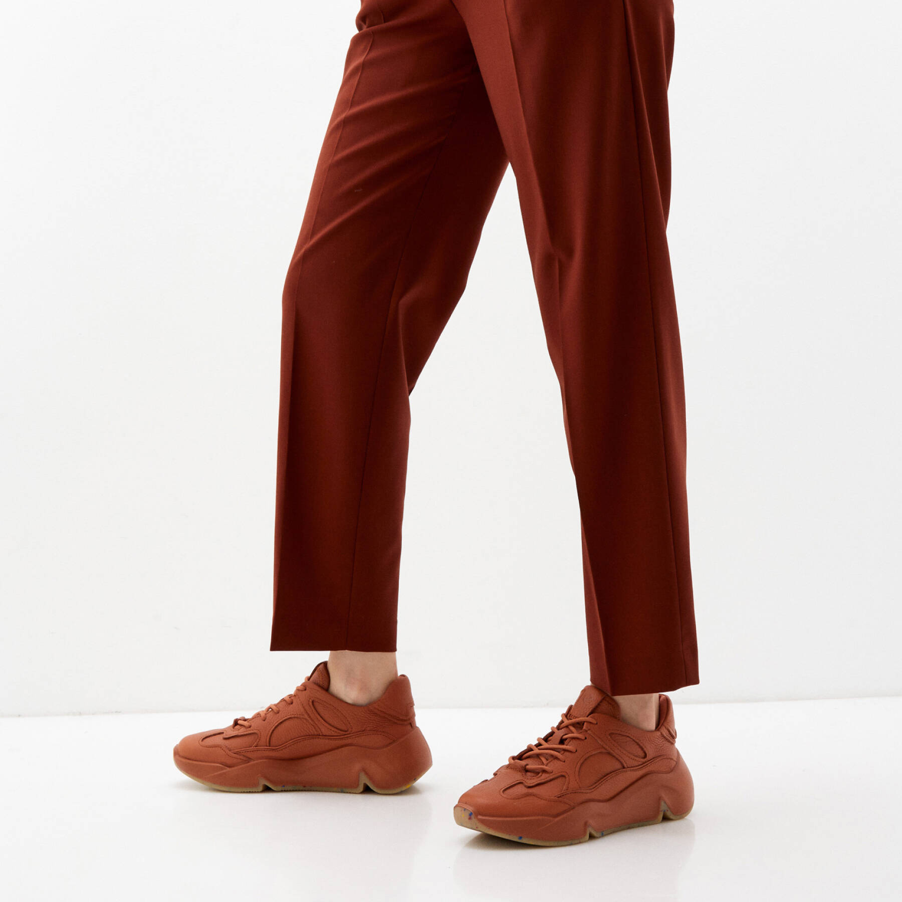 Кроссовки ECCO CHUNKY SNEAKER W 203213/01671