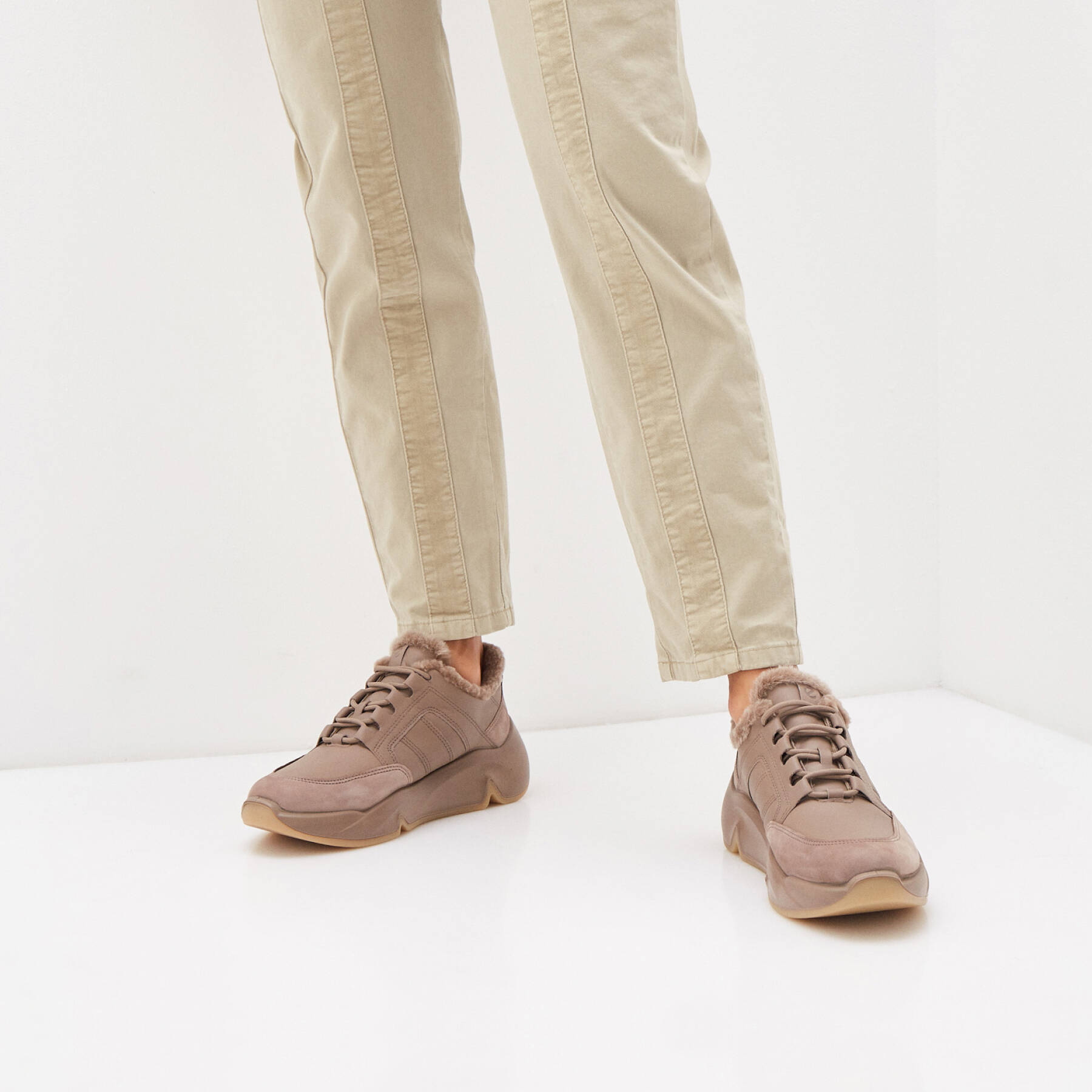 Кроссовки ECCO CHUNKY SNEAKER W 203223/60418