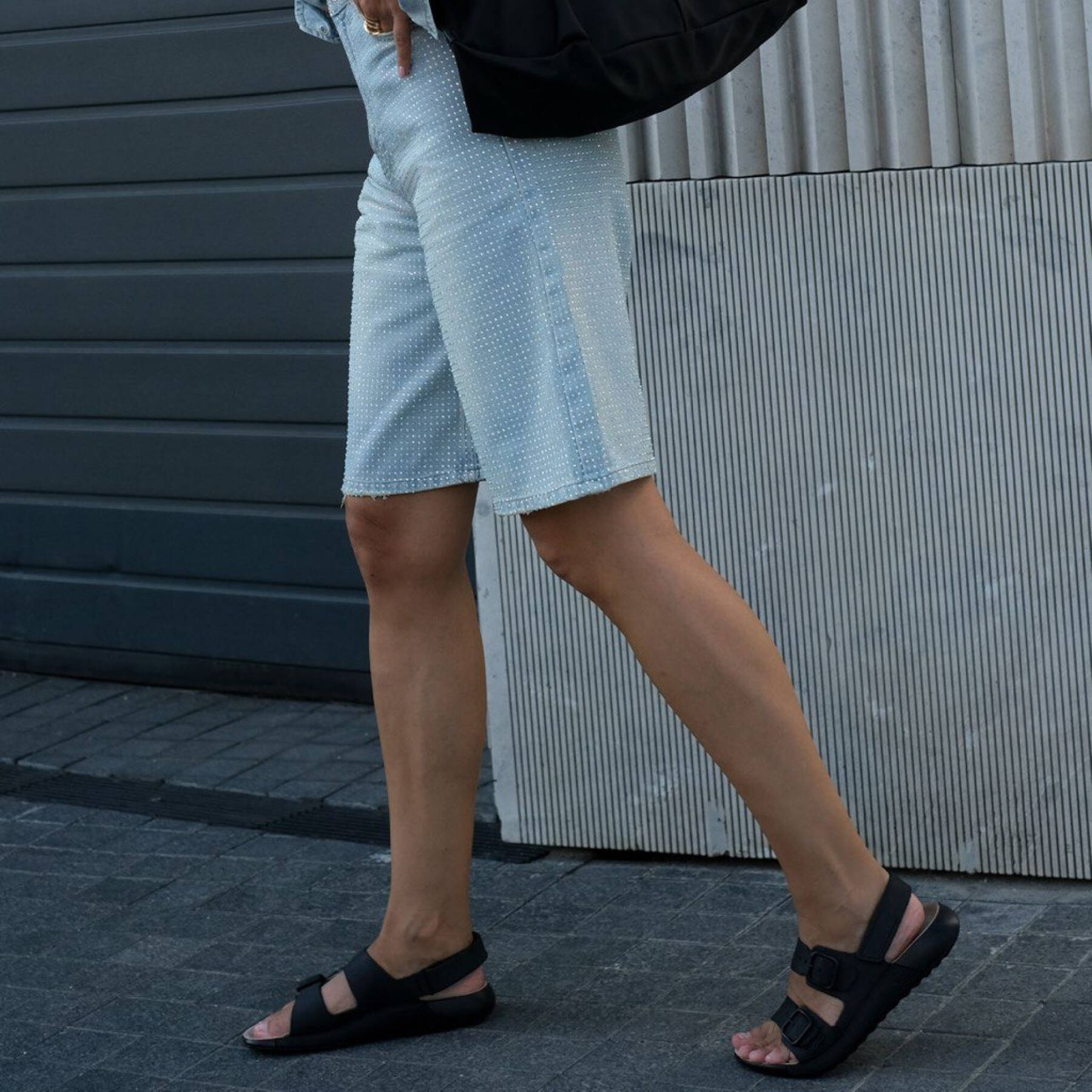 Сандалии ECCO COZMO W 206903/02001