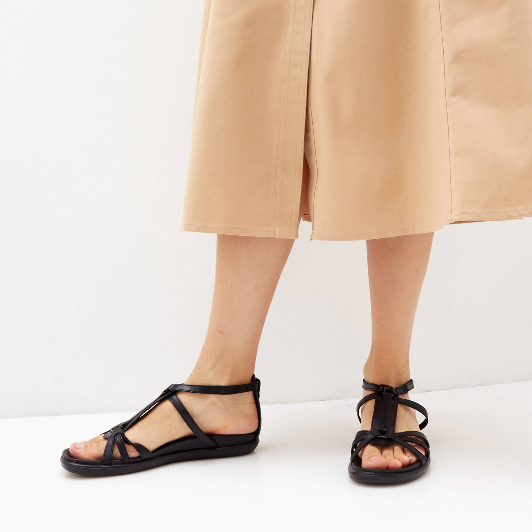 Босоножки ECCO SIMPIL SANDAL 209273/01001