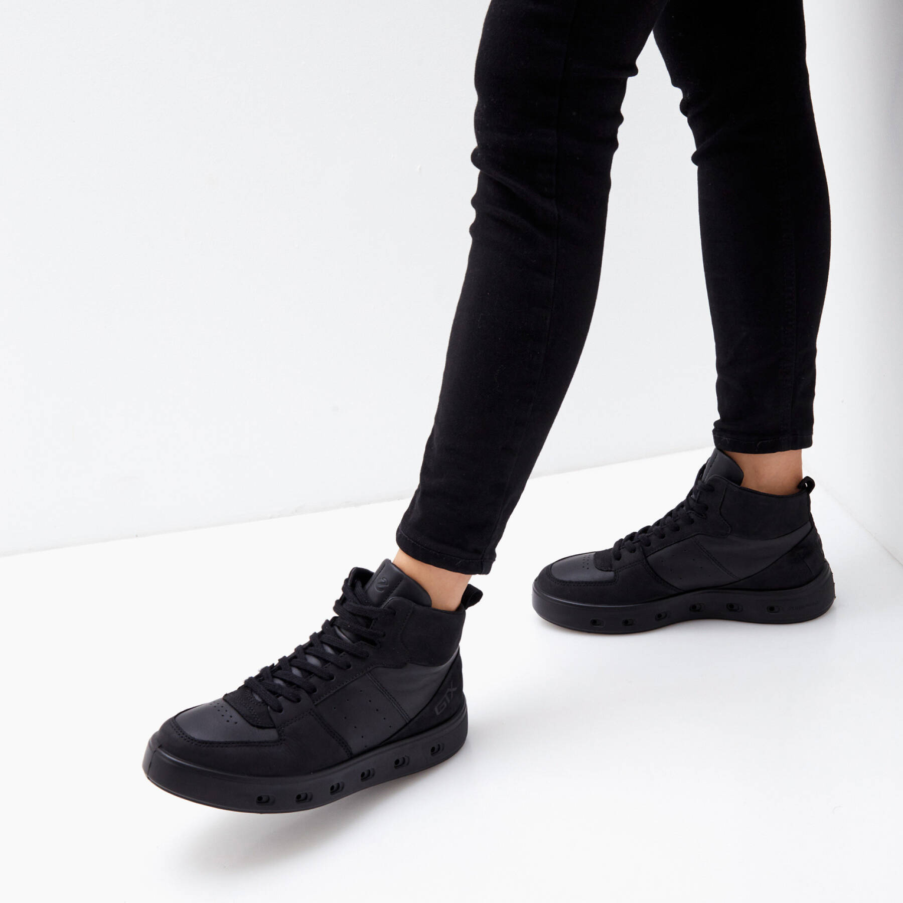 Кеды ECCO STREET 720 W 209723/51052