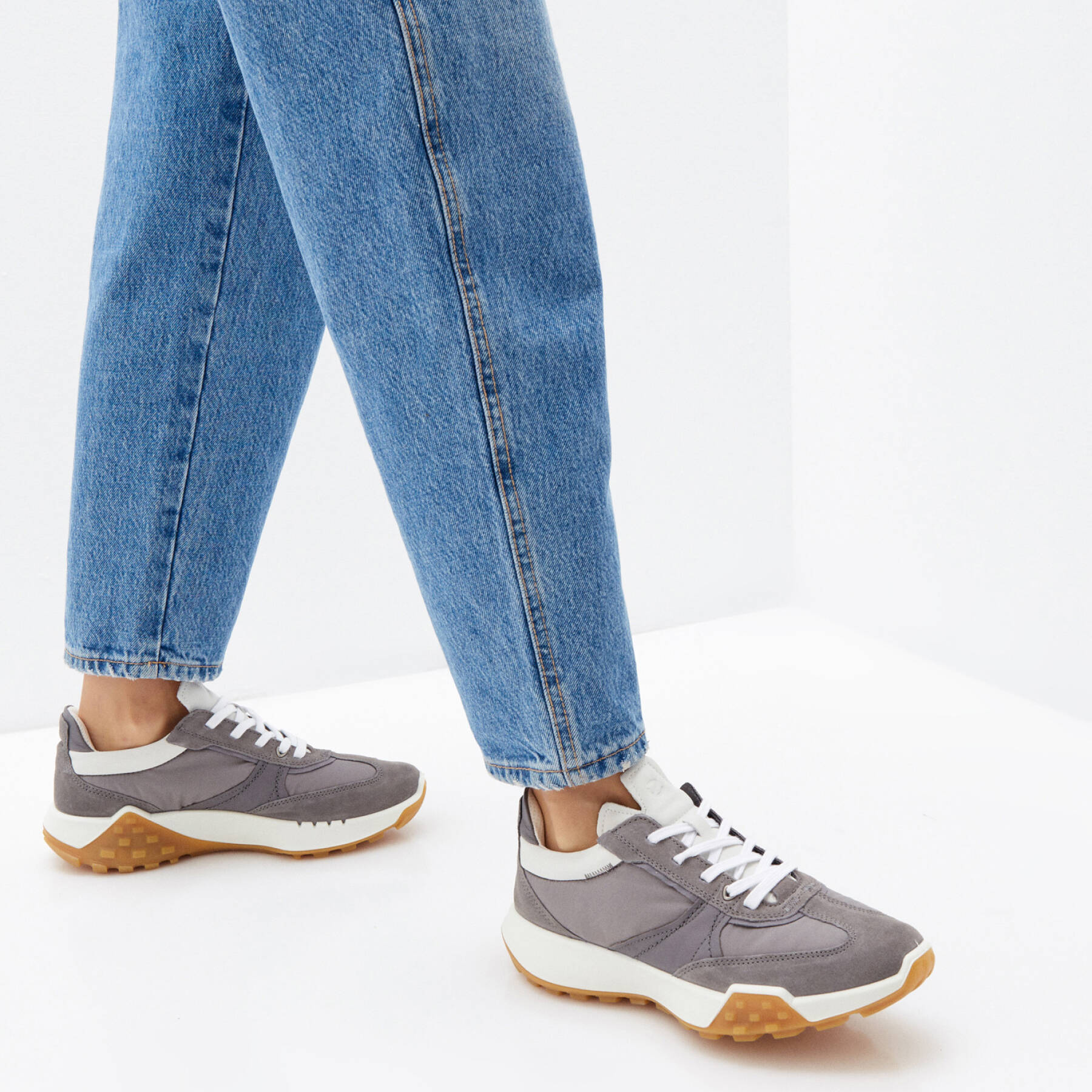 Кроссовки ECCO RETRO SNEAKER W 211703/60481