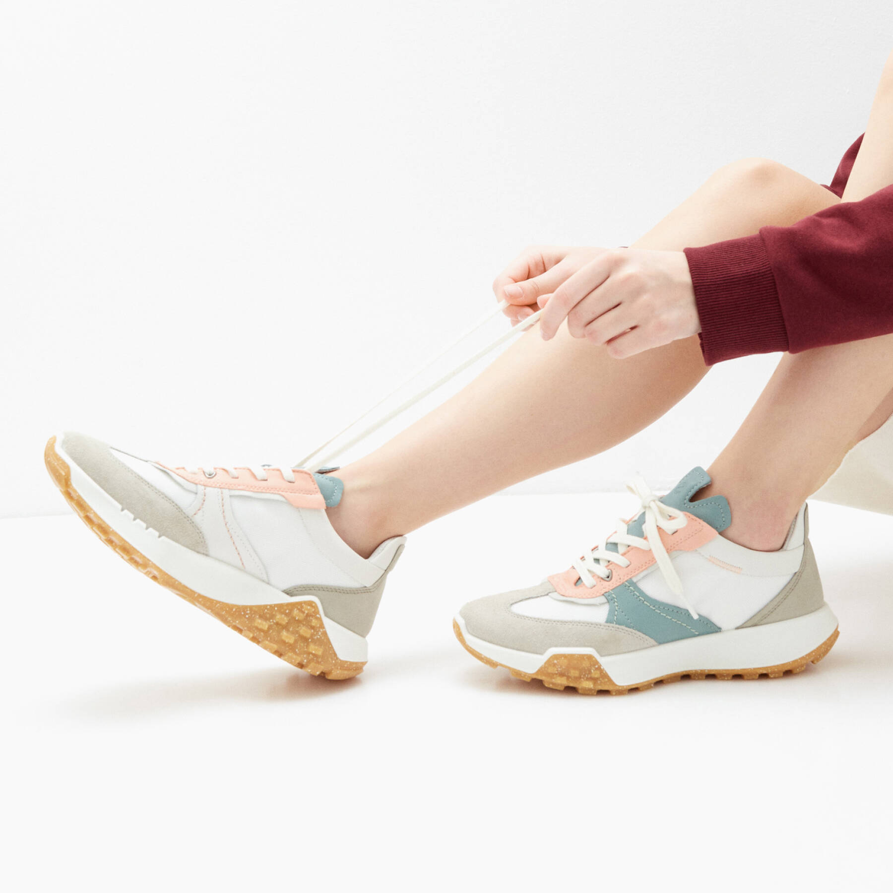 Кроссовки ECCO RETRO SNEAKER W 211703/60706