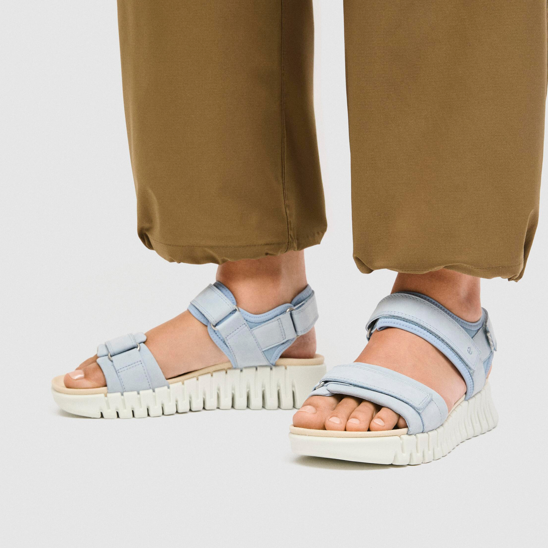 Сандалии ECCO GRUUV SOL W 213103/02434