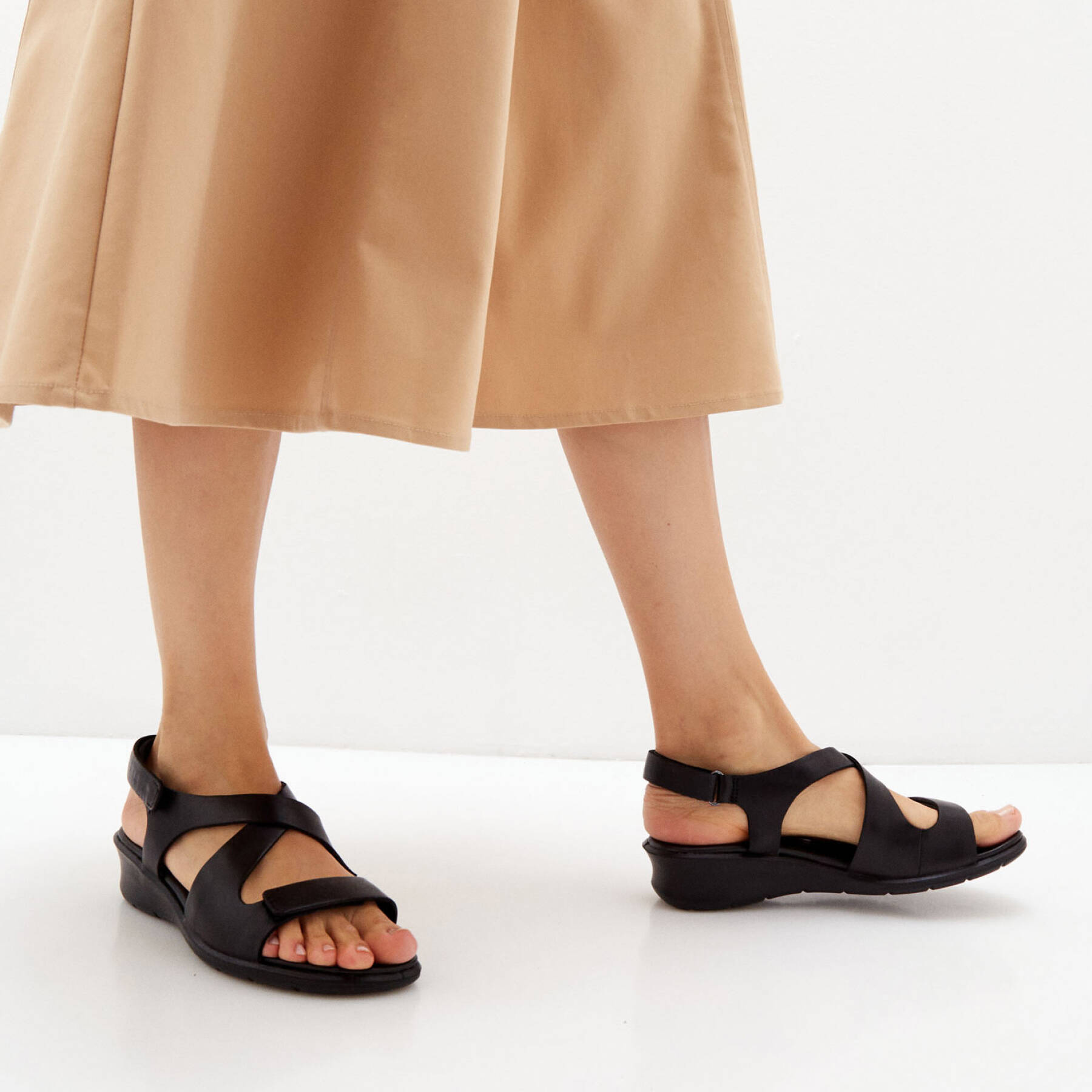 Босоножки ECCO FELICIA SANDAL 216643/01001