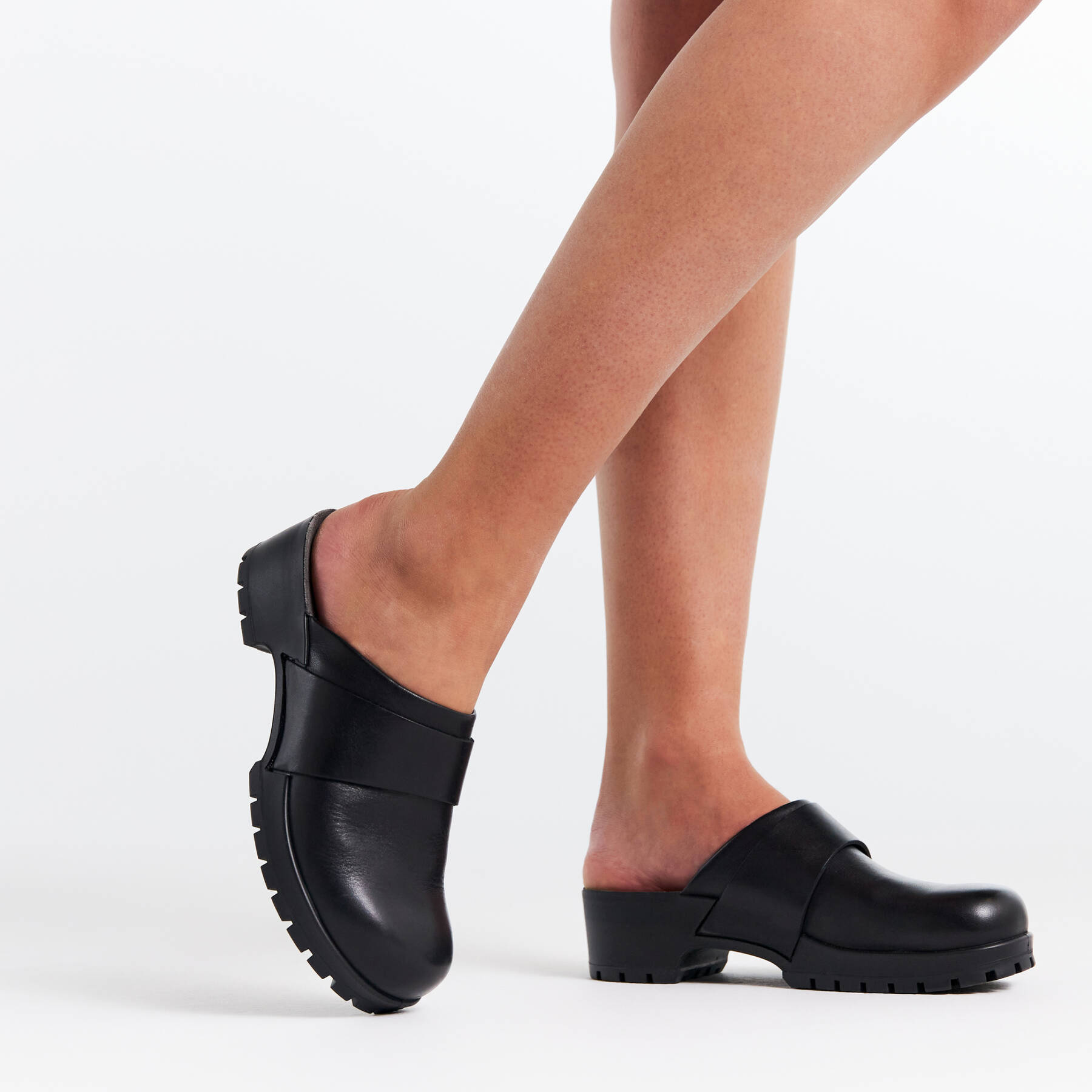 Сабо ECCO COMFORT CLOG 216803/01001