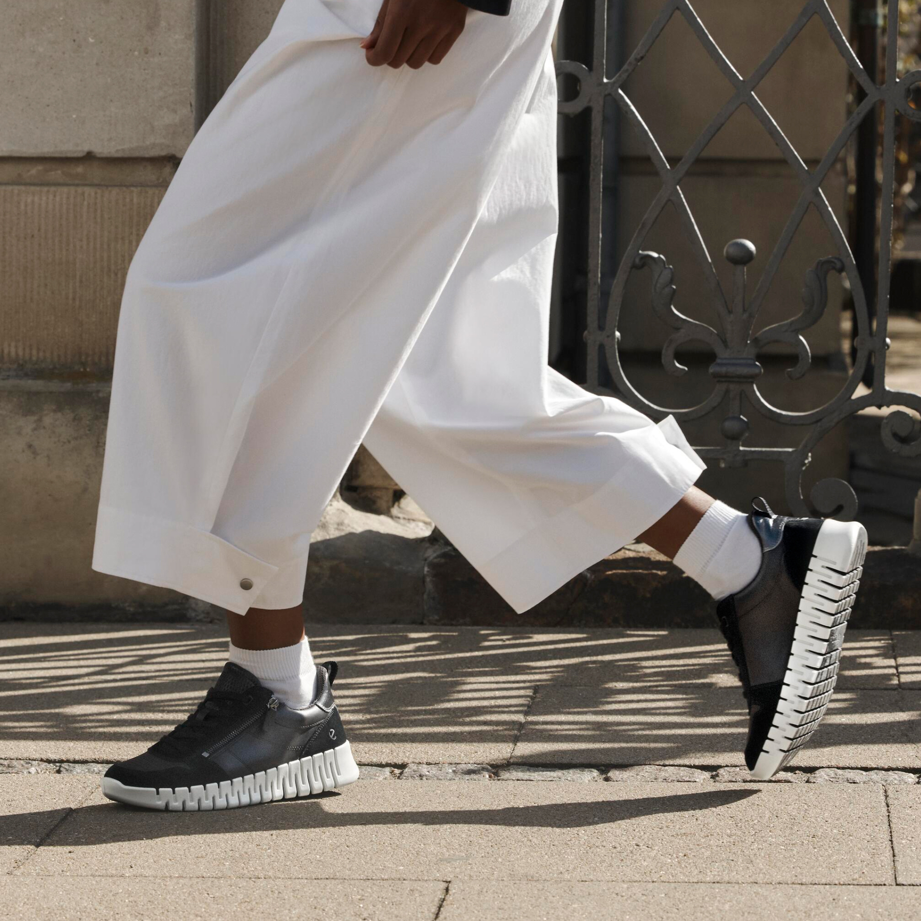 Кроссовки ECCO GRUUV W 218353/61533