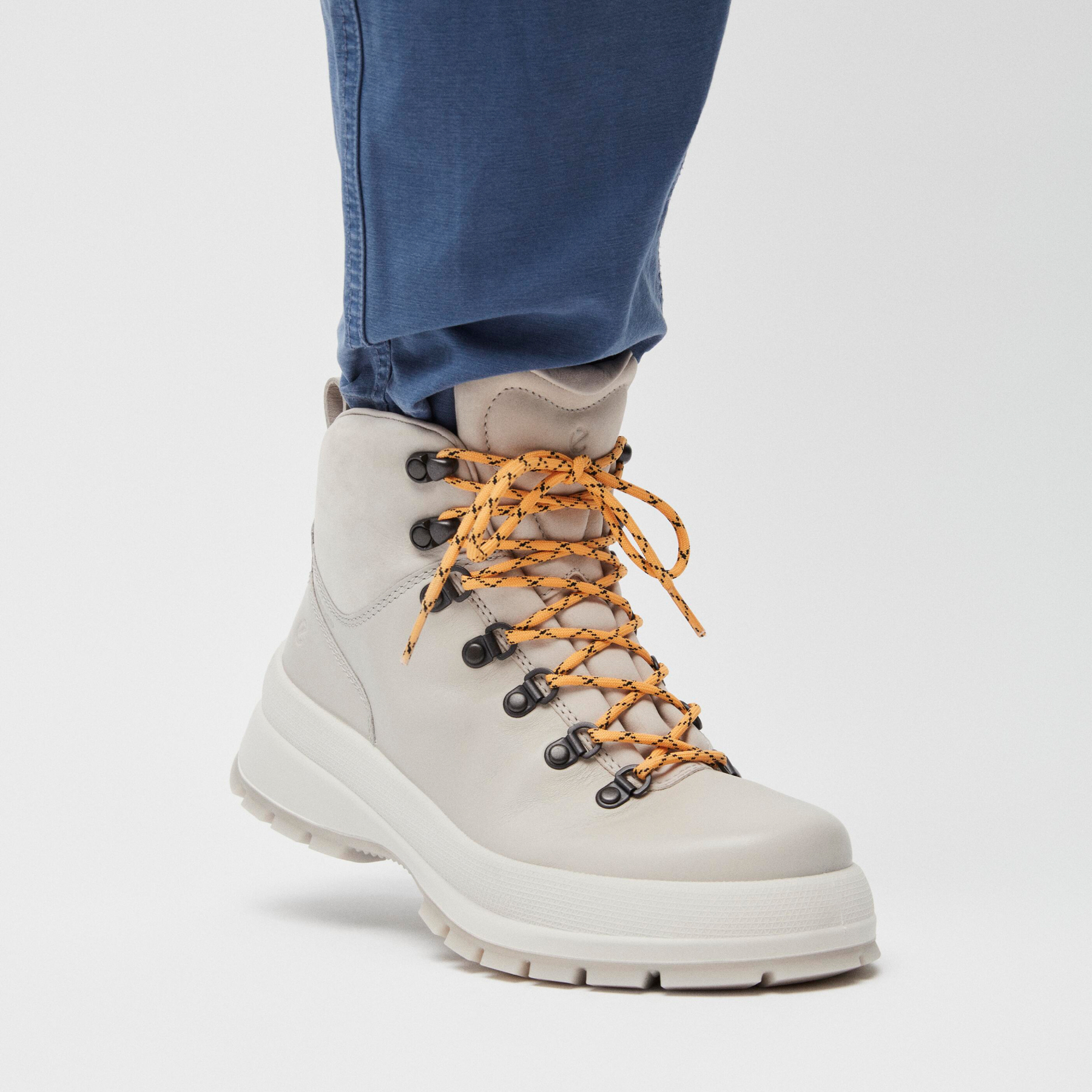 Ботинки ECCO TRACK 30 W 220703/58261