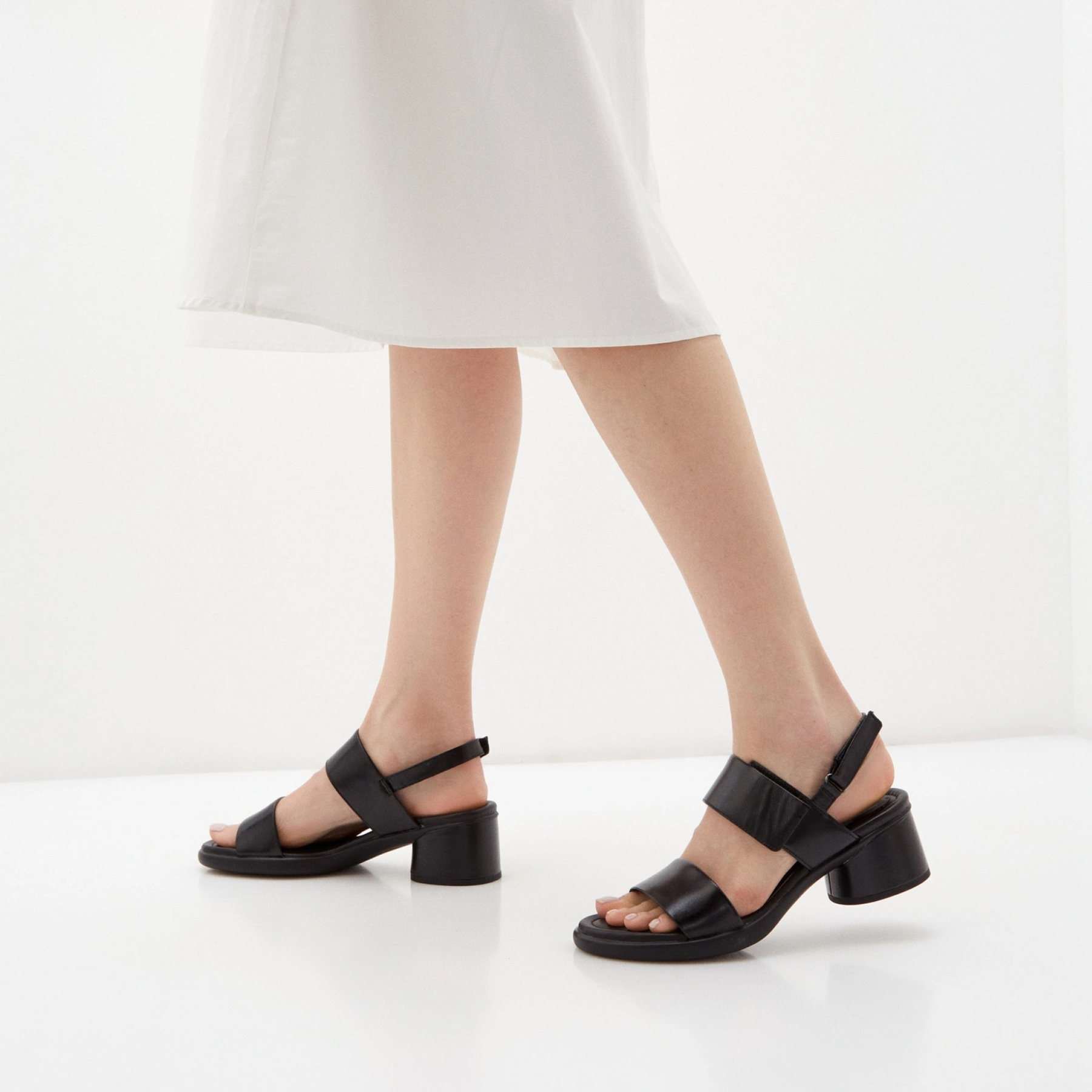 Босоножки ECCO SCULPTED SANDAL LX 35 222763/01001