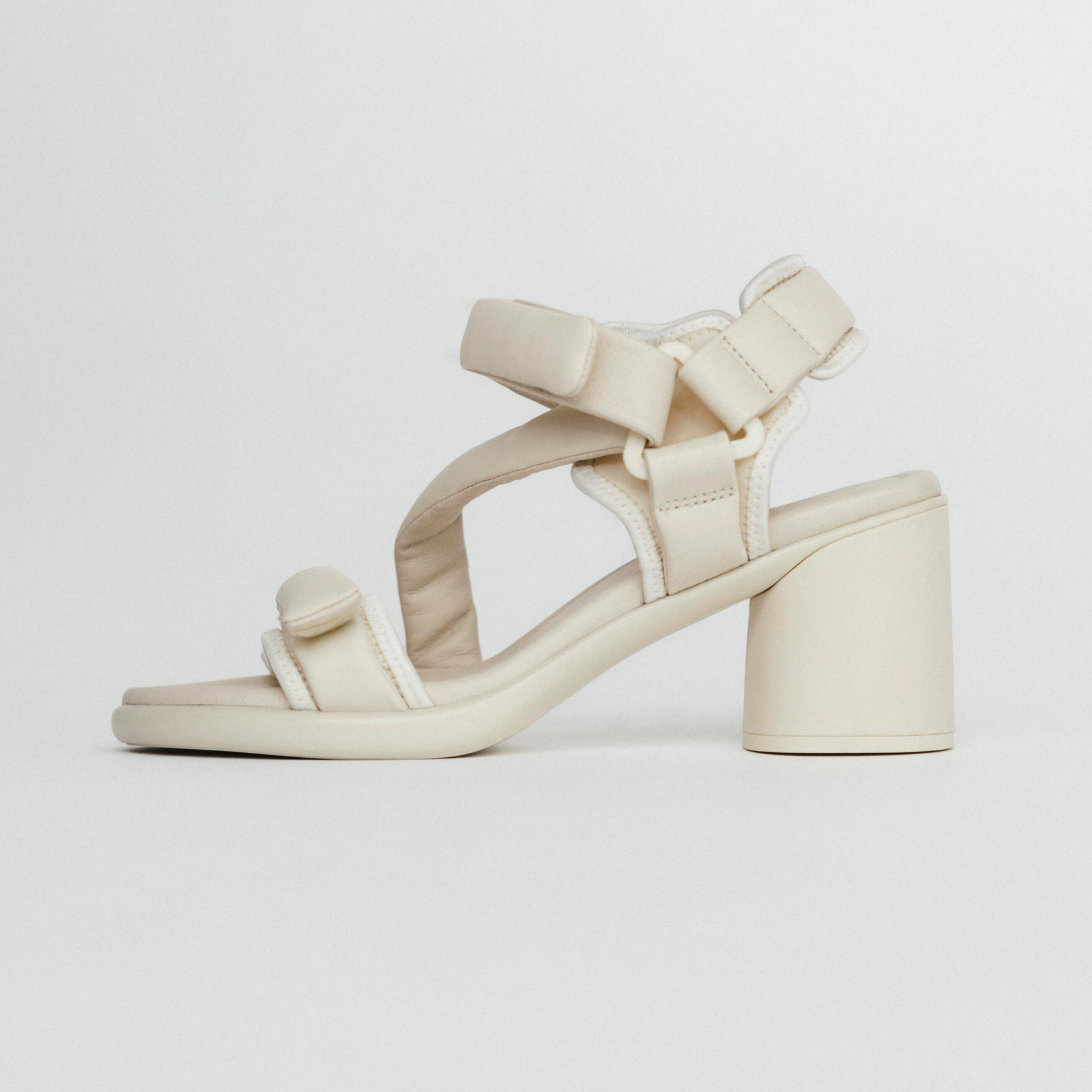 Босоножки ECCO SCULPTED SANDAL LX 55 222923/59113