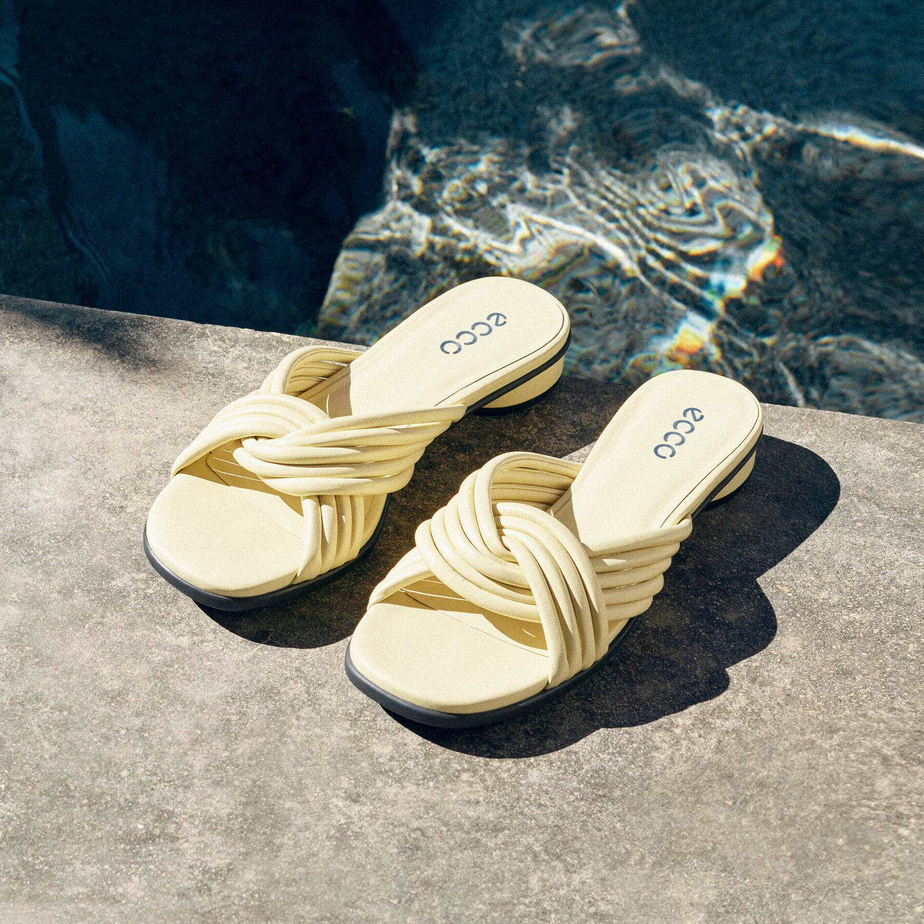 Шлепанцы ECCO SCULPTED ALBA 25 233813/01710