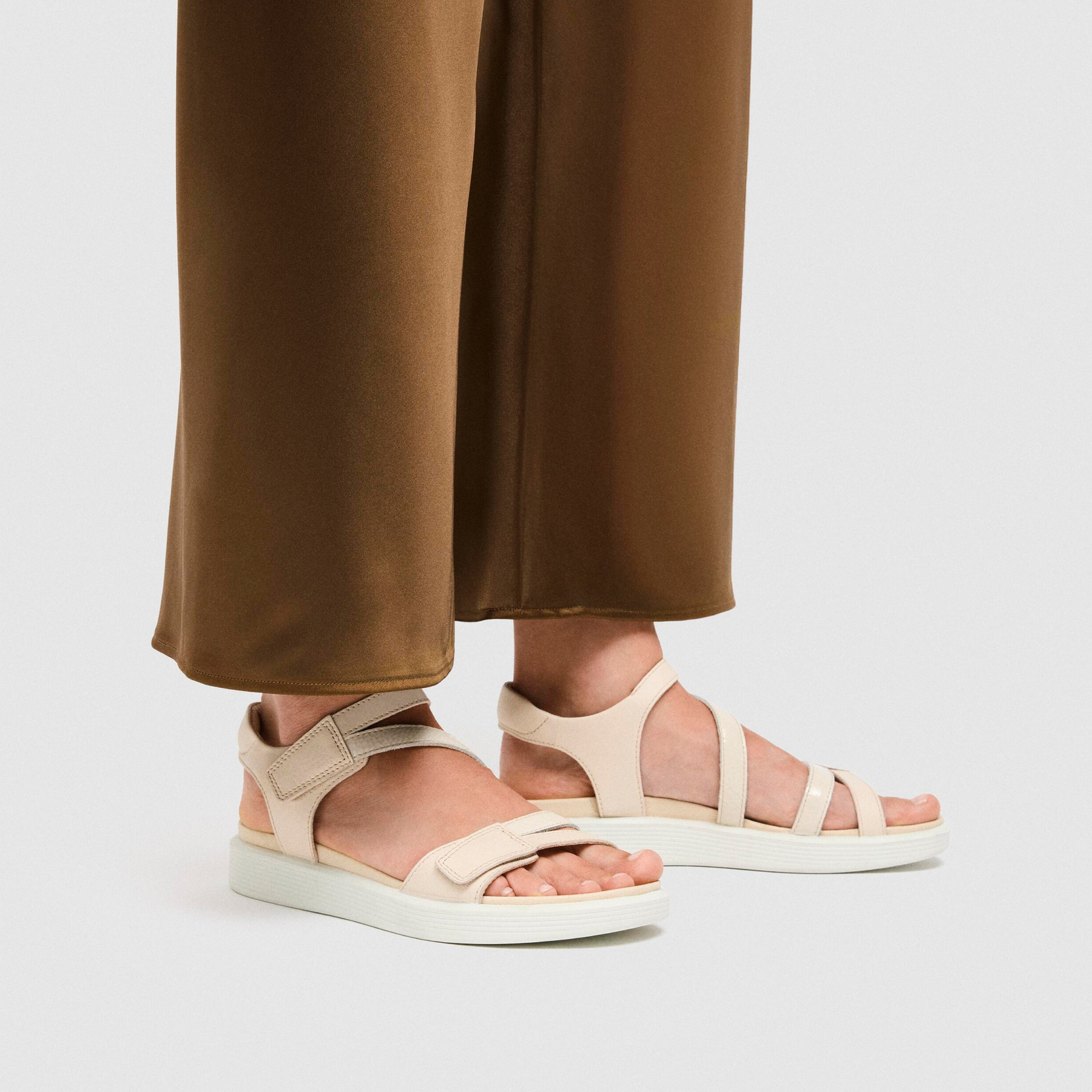 Сандалии ECCO SOFT SANDAL W 238803/59113