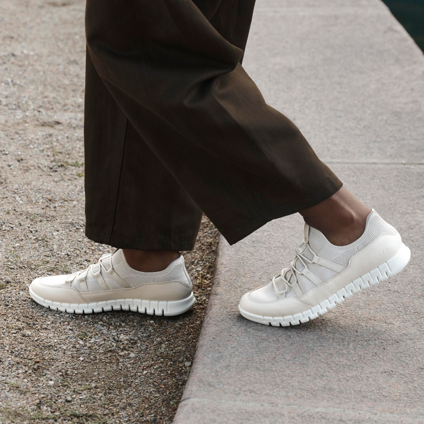 Кроссовки ECCO GRUUV LITE W 246303/61403