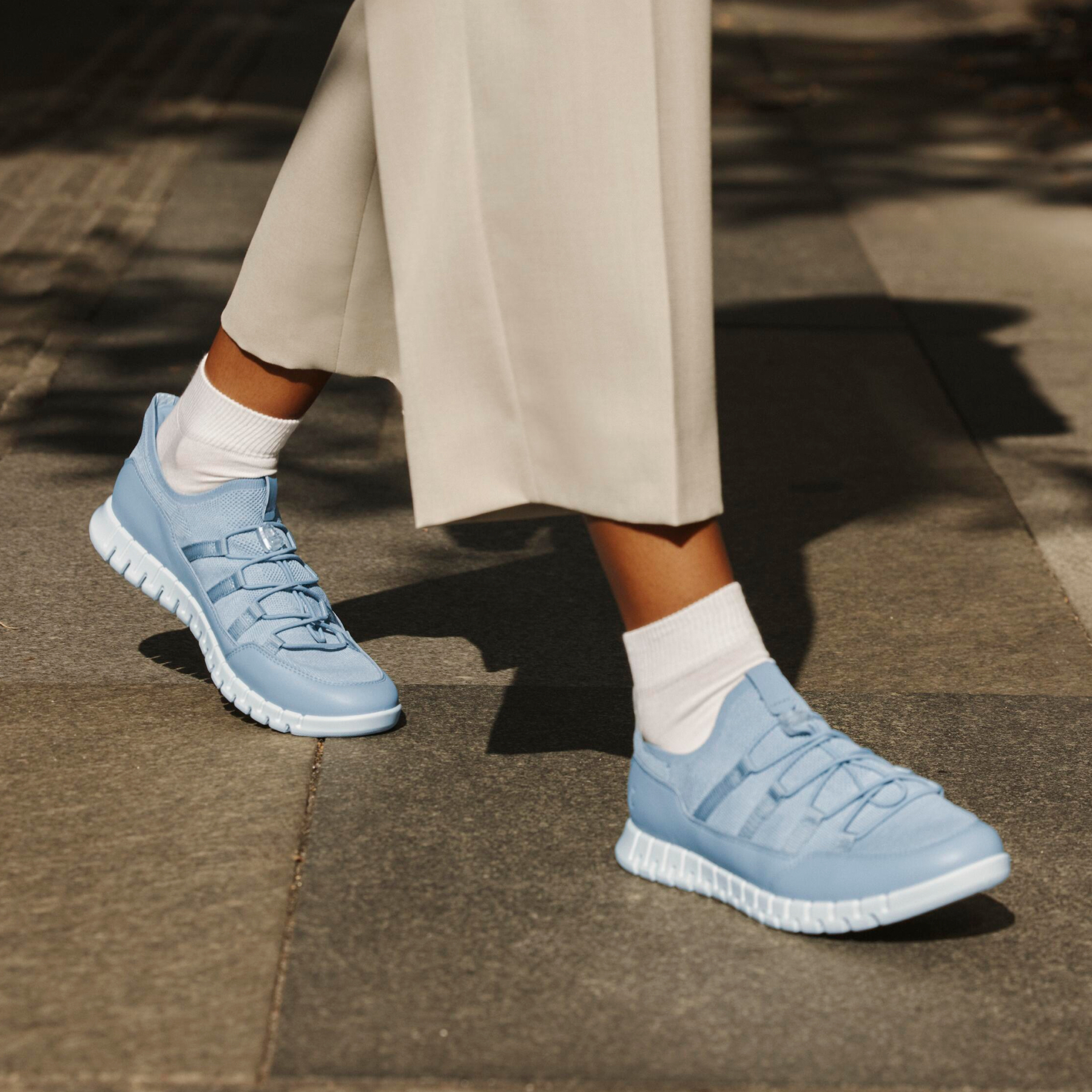 Кроссовки ECCO GRUUV LITE W 246303/61528