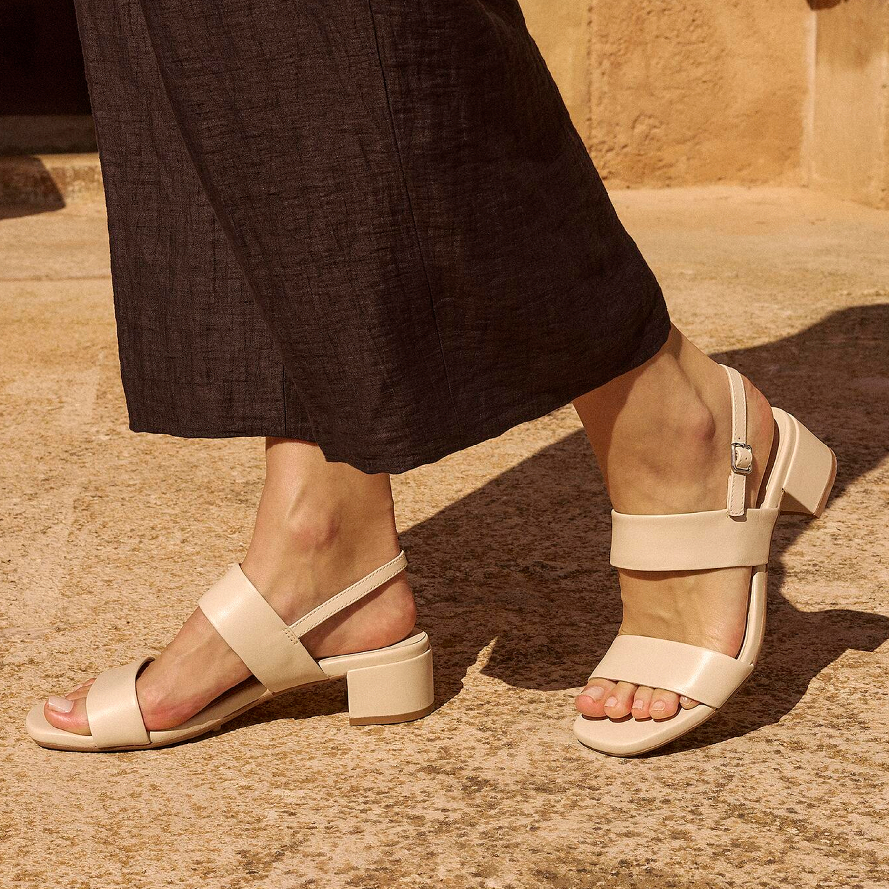 Босоножки ECCO LIVA SANDAL 35 250303/01378