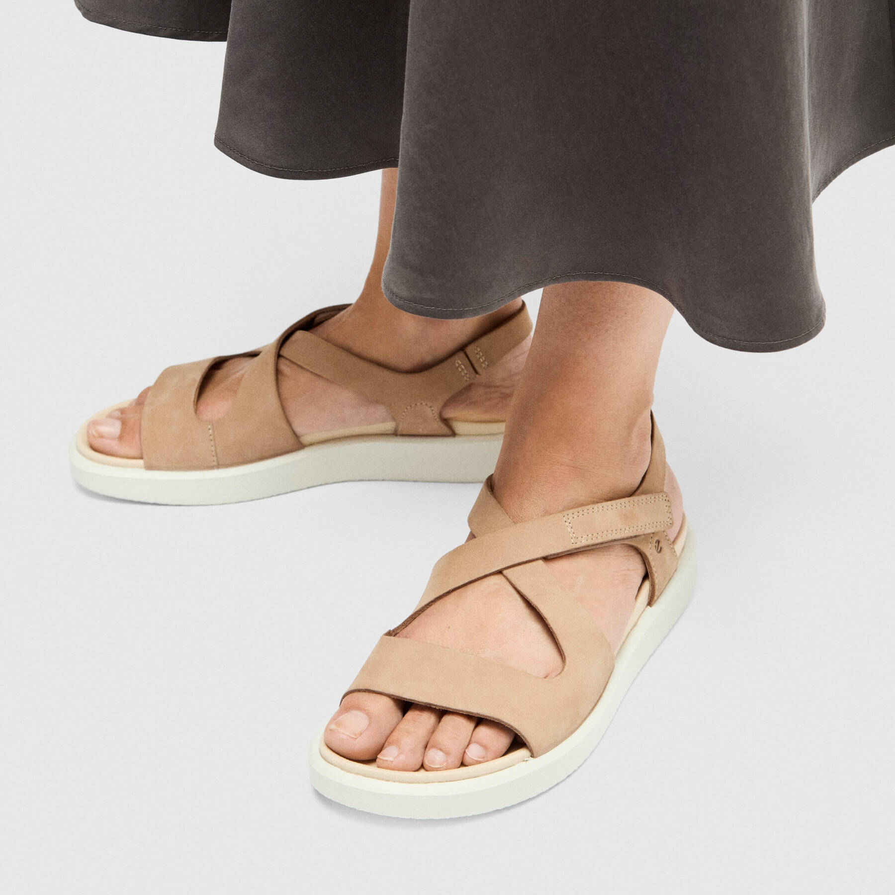 Босоножки ECCO FLOWT W 273753/02084