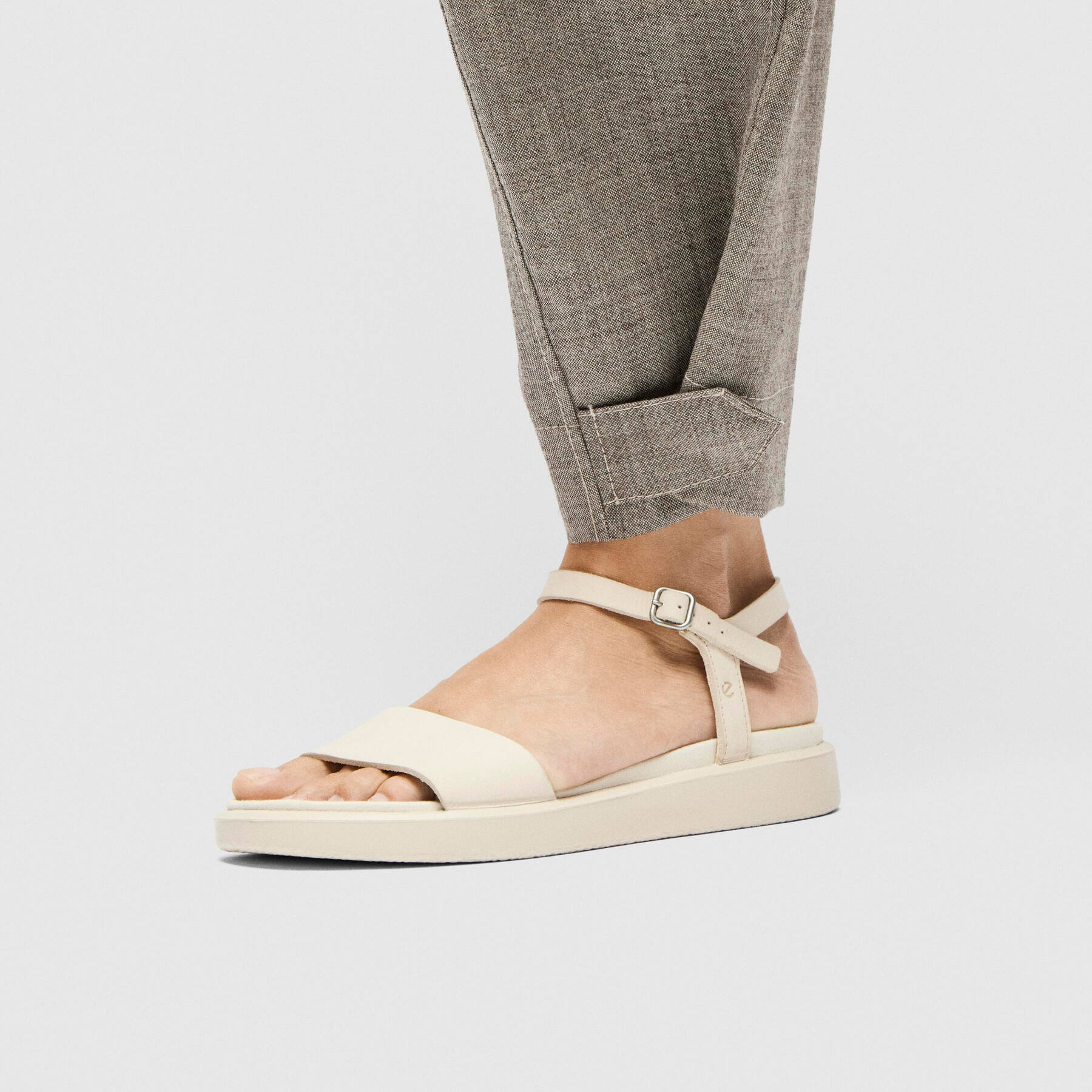 Босоножки ECCO FLOWT W 273763/02378