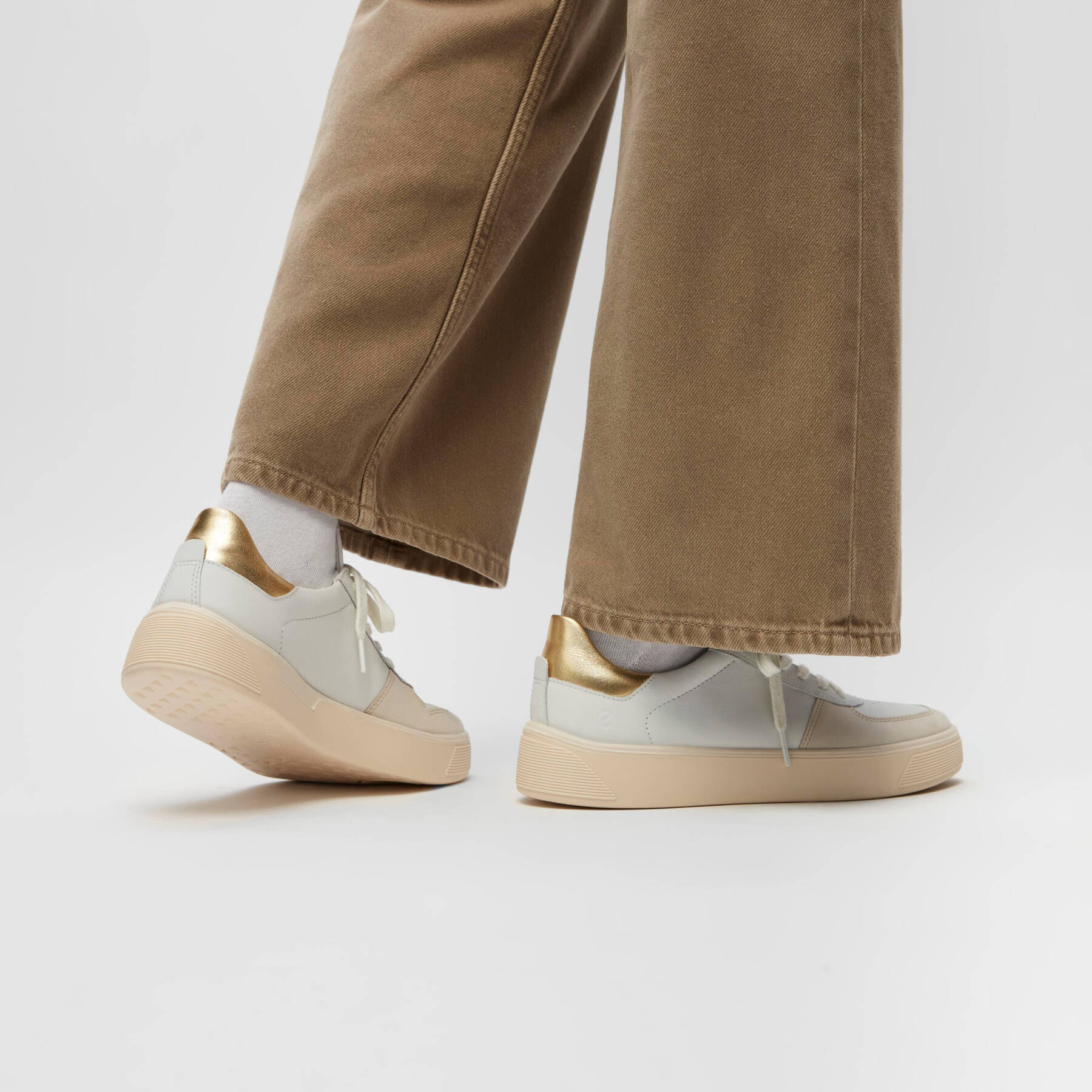 Кеды ECCO STREET TRAY W 291543/60947