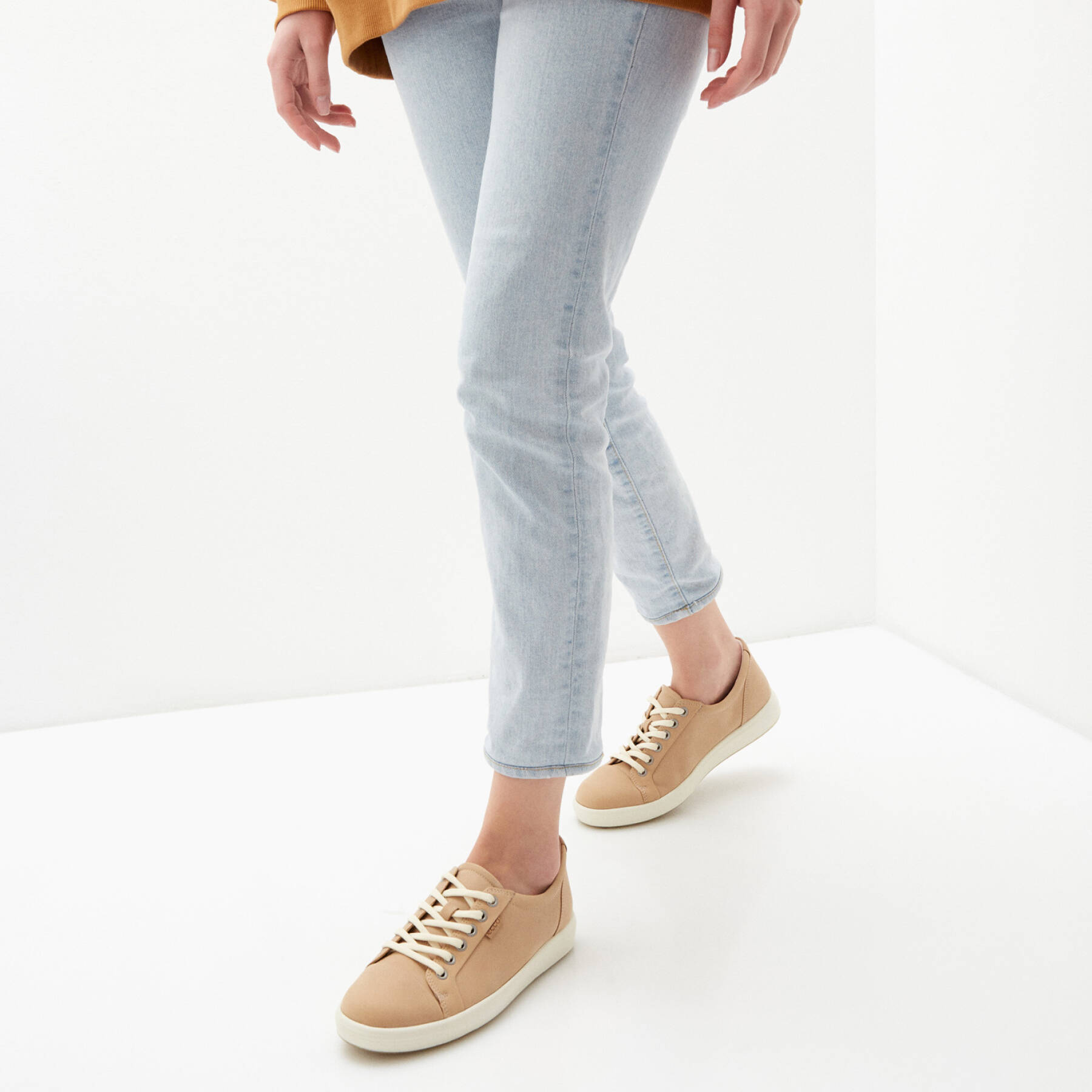 Кеды ECCO SOFT 7 W 430003/02211