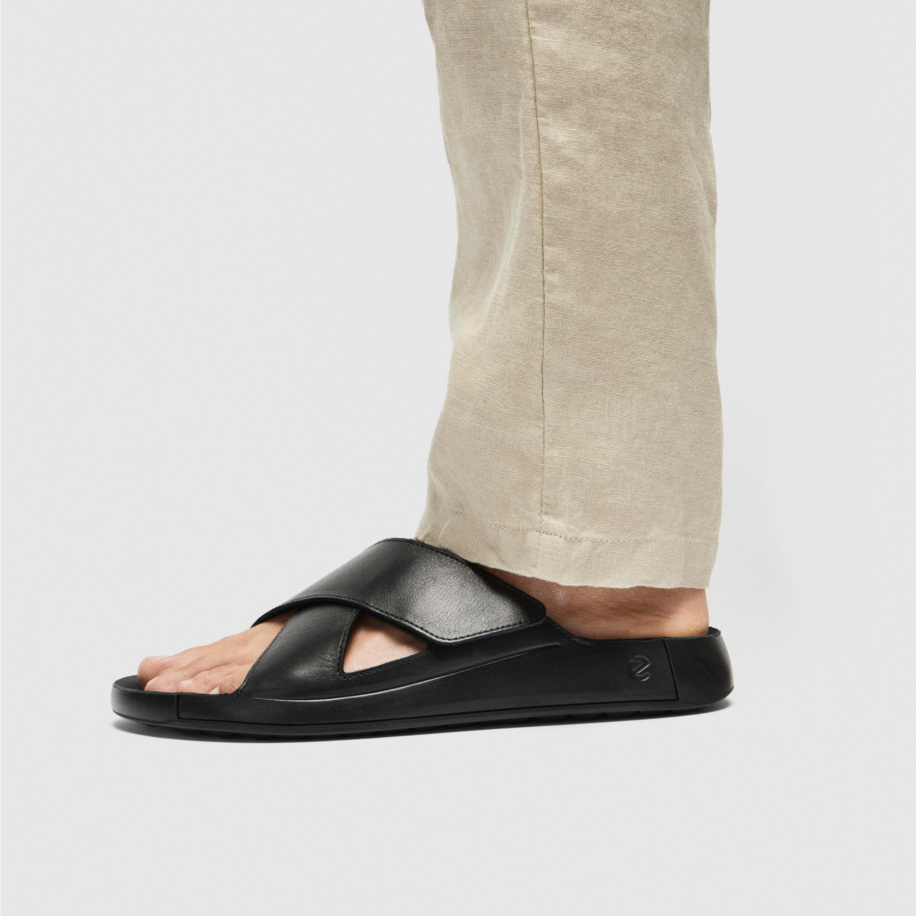 Шлепанцы ECCO COZMO M 500994/01001