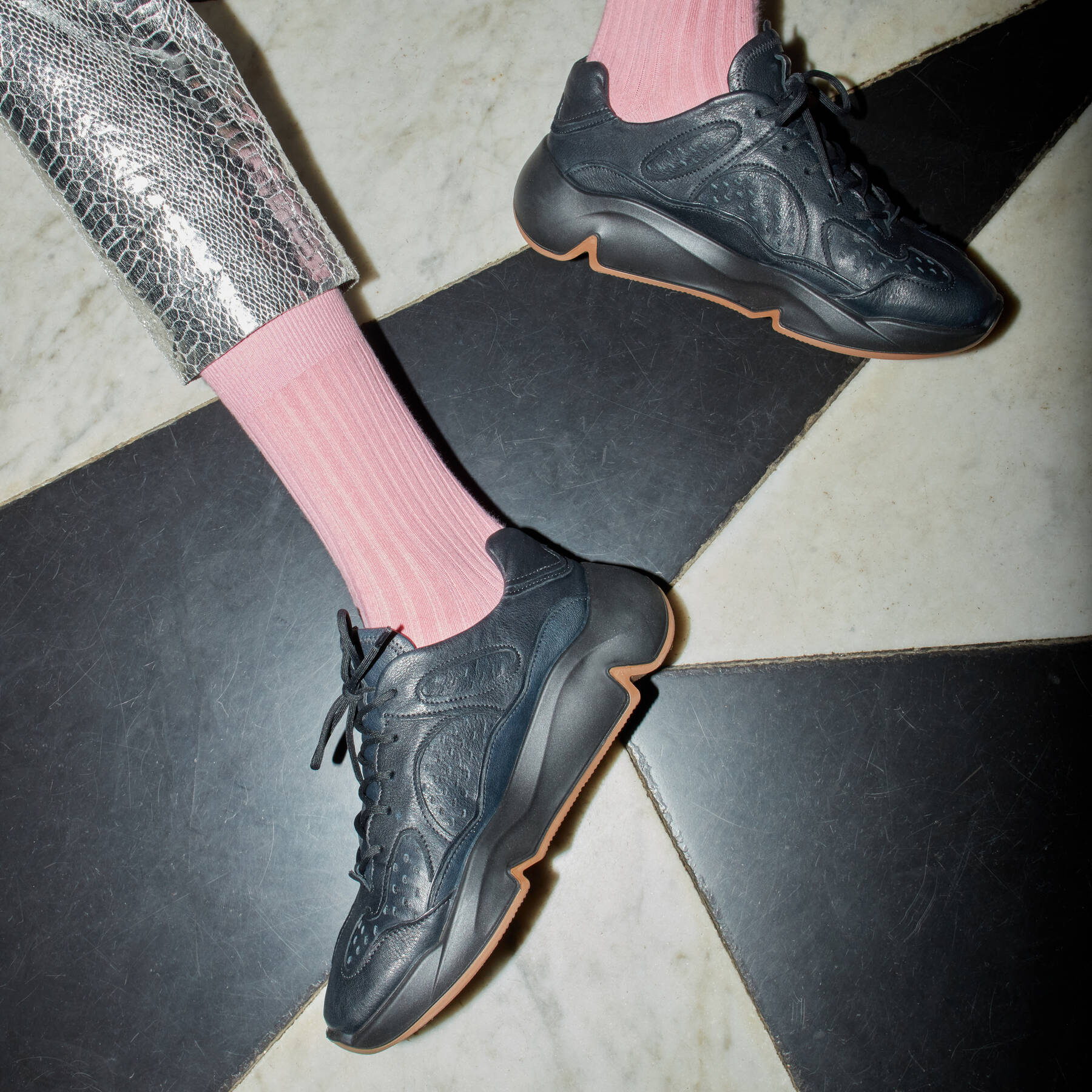Кроссовки ECCO CHUNKY SNEAKER M 520154/01001