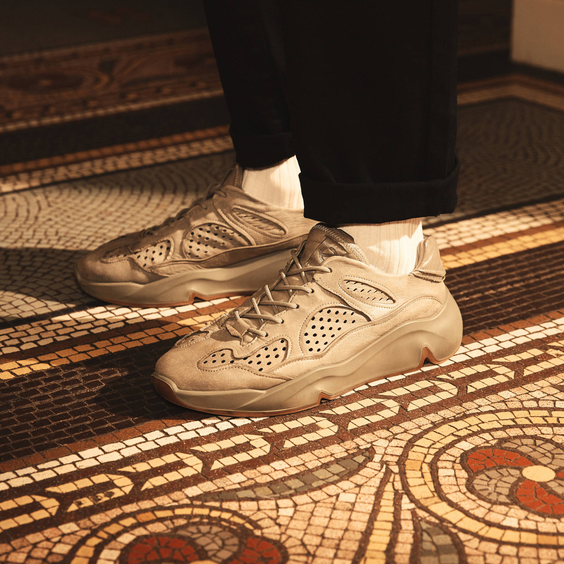 Кроссовки ECCO CHUNKY SNEAKER M 520154/01529