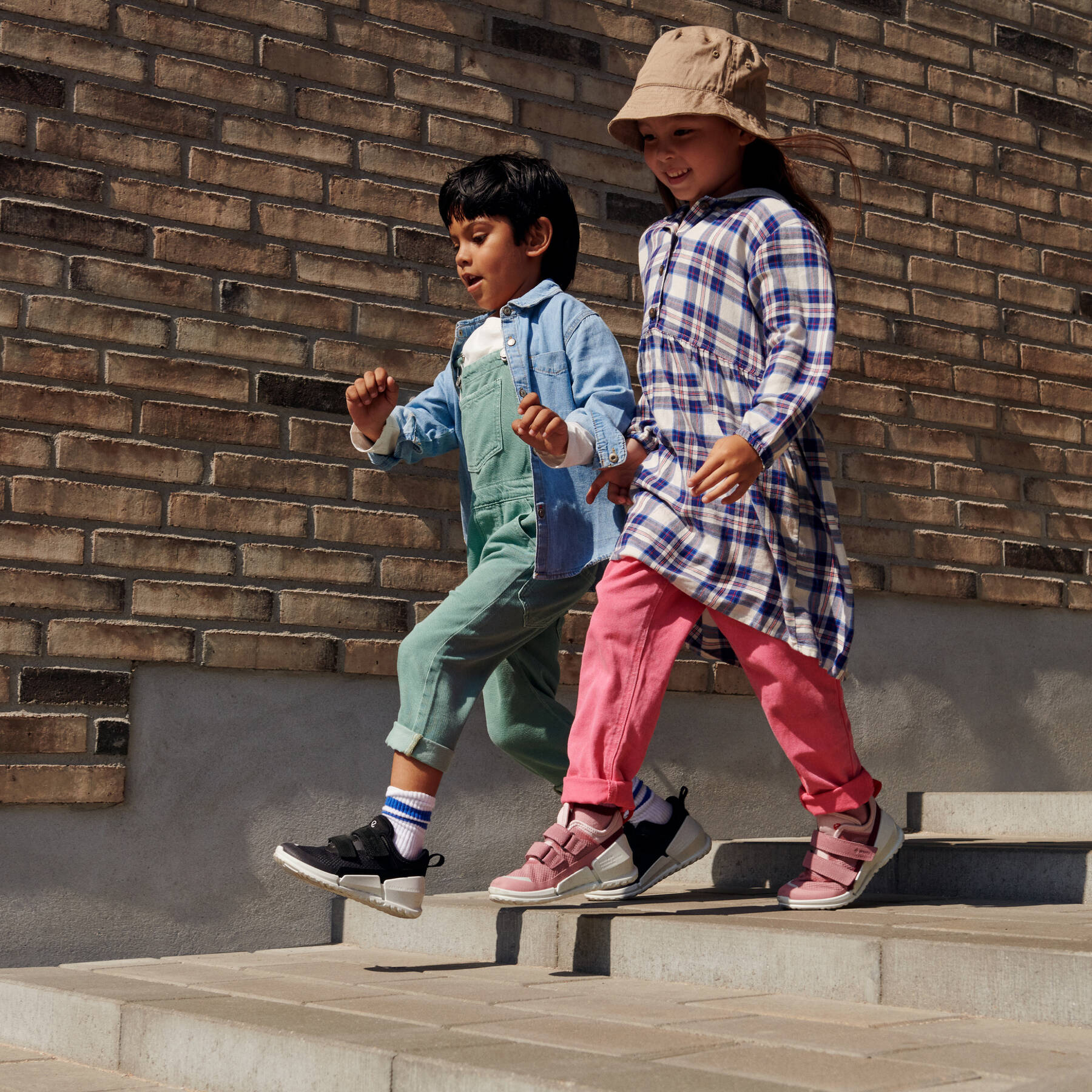 Кроссовки ECCO BIOM K1 711732/60574