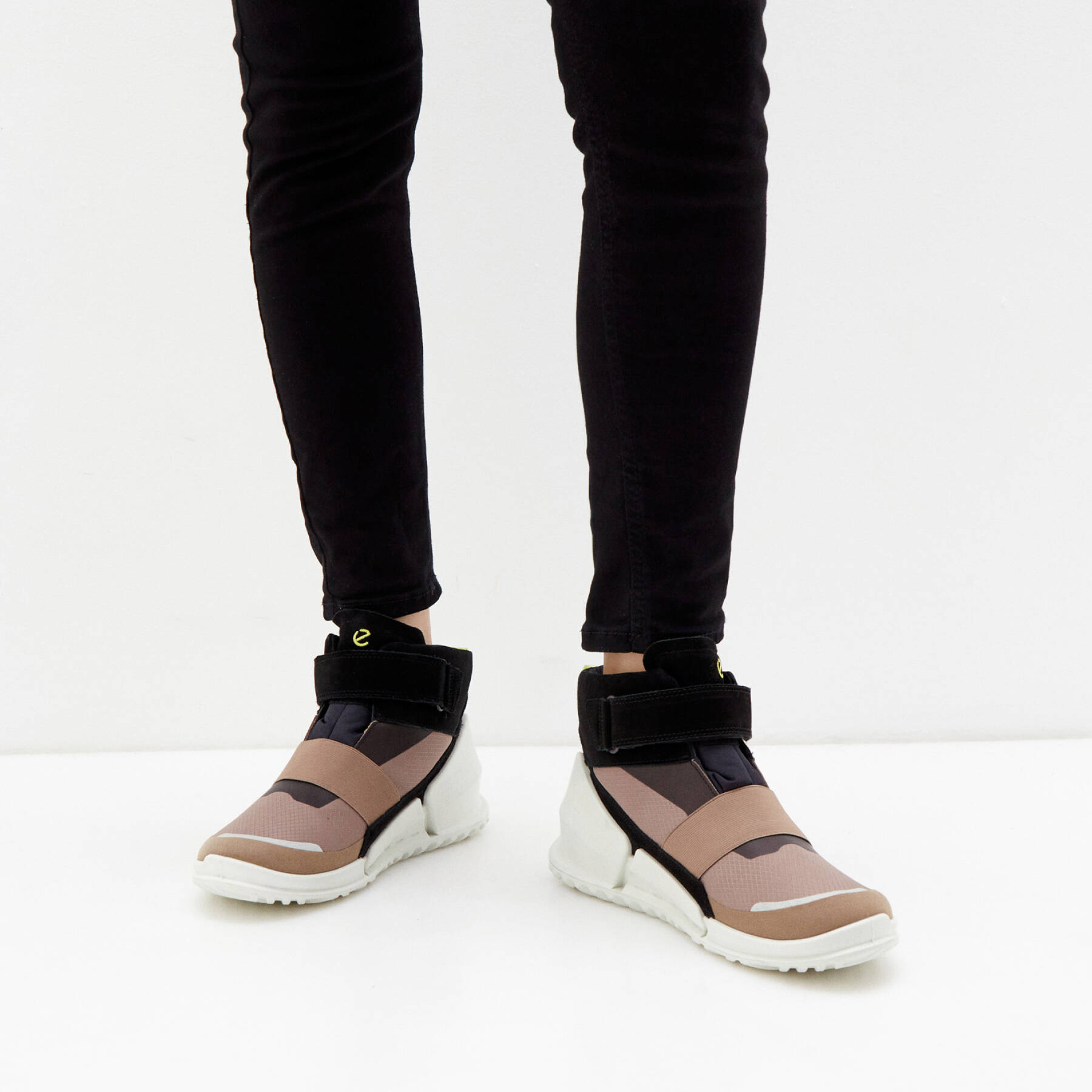 Ботинки ECCO BIOM K1 711753/60425