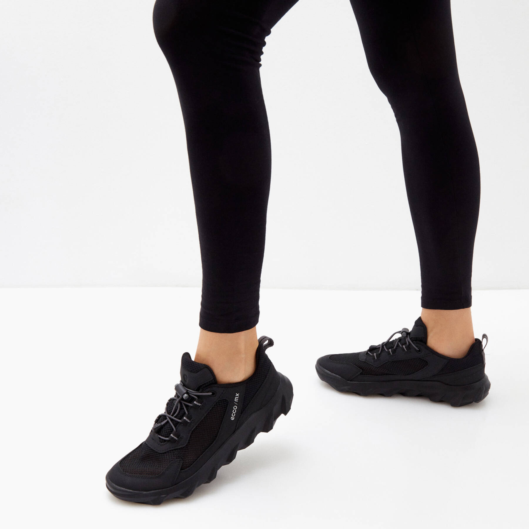 Кроссовки ECCO MX W 820263/51052