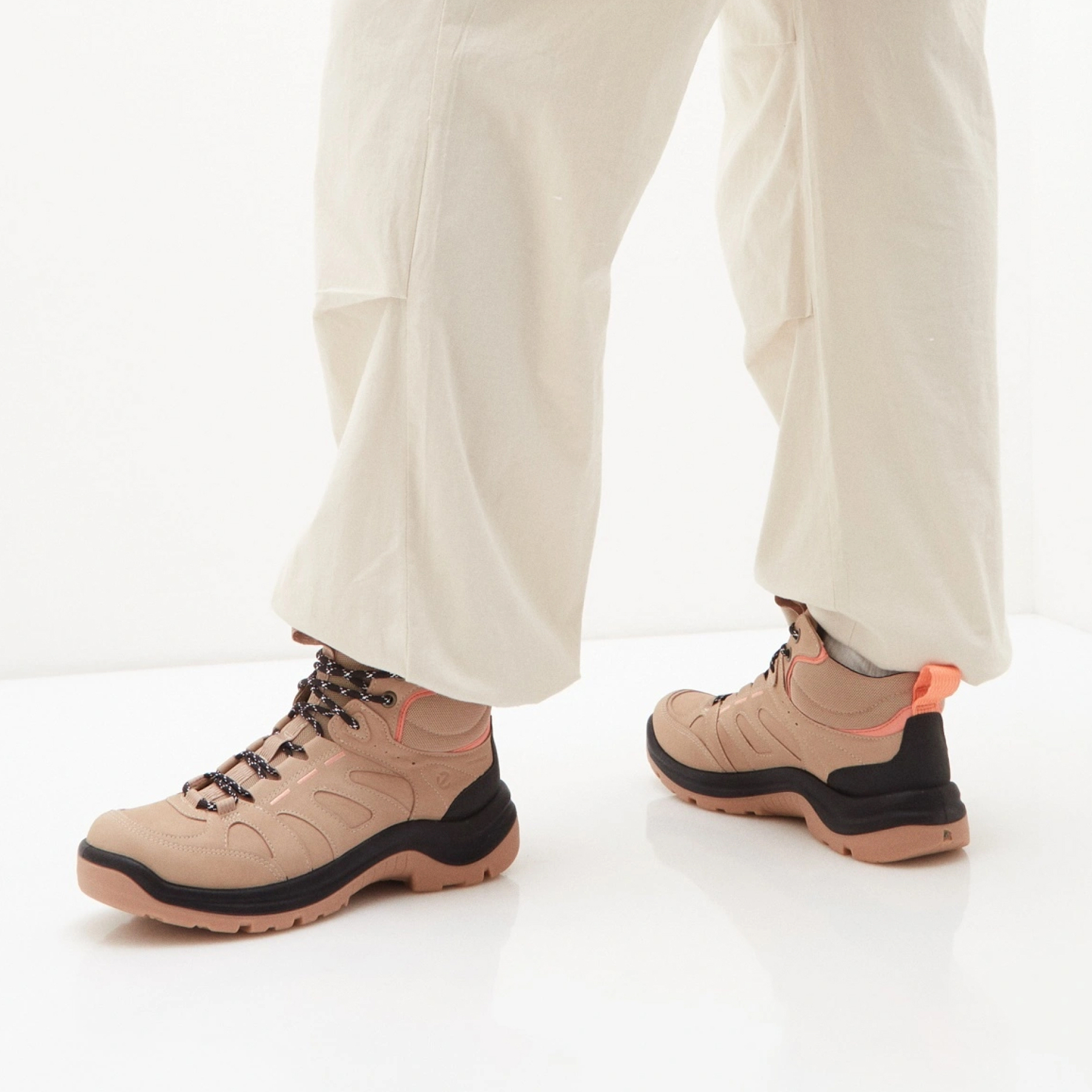 Ботинки ECCO OFFROAD W 822413/61014