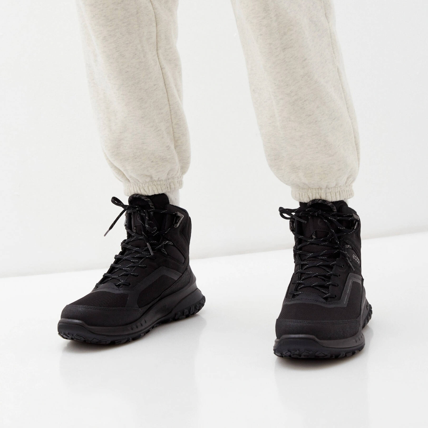 Ботинки ECCO ULT-TRN W 824313/51094