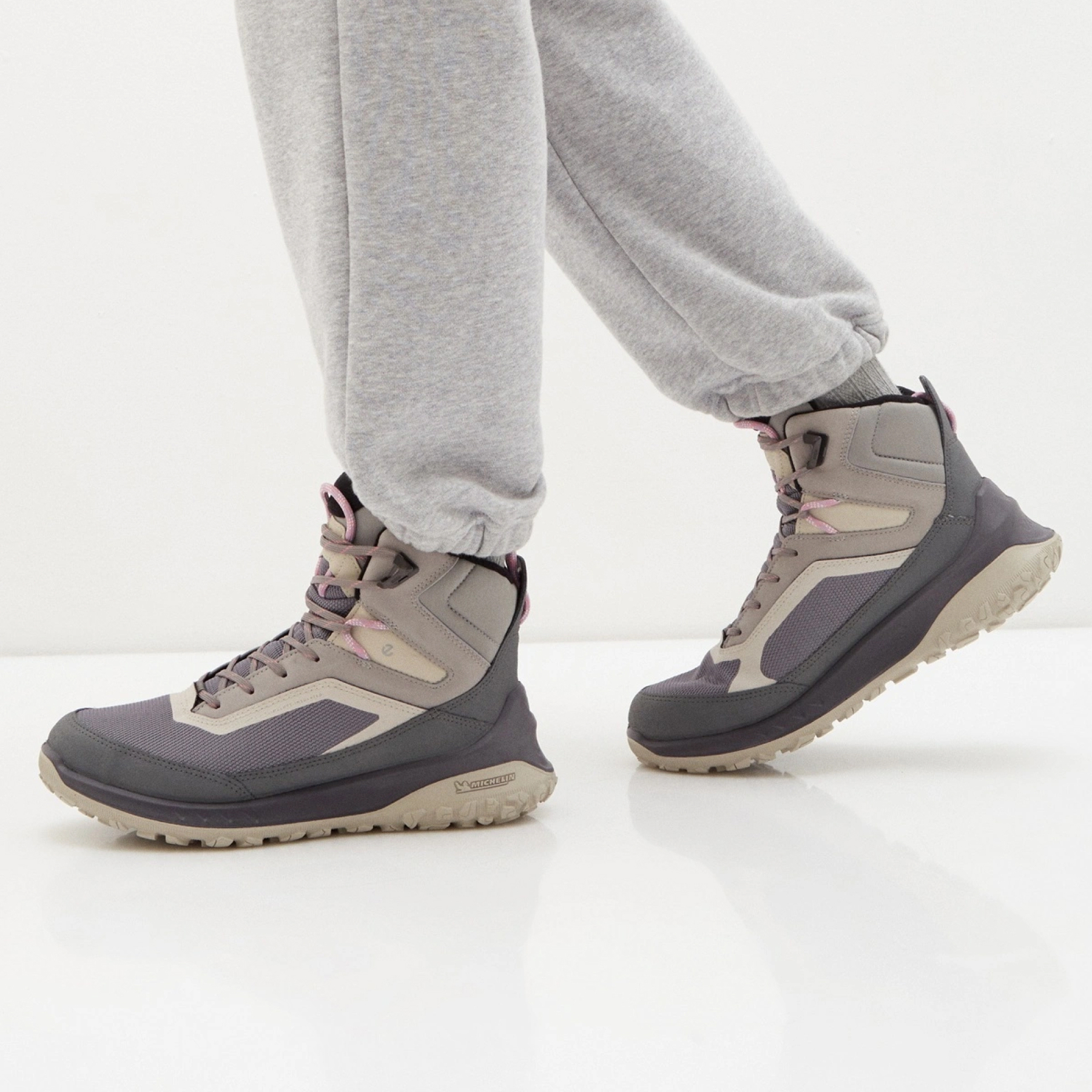 Ботинки ECCO ULT-TRN W 824313/60995