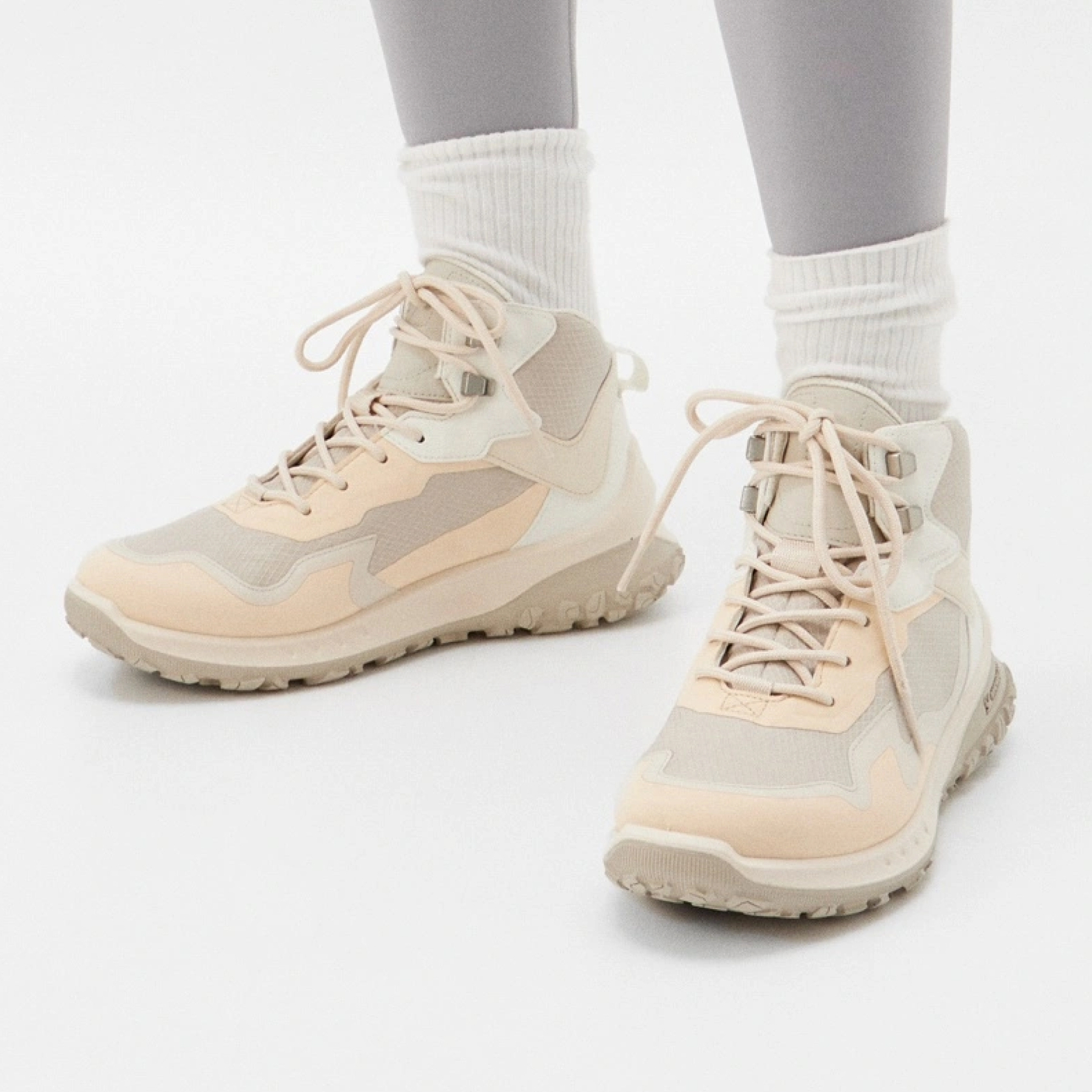 Ботинки ECCO ULT-TRN W 824323/61226