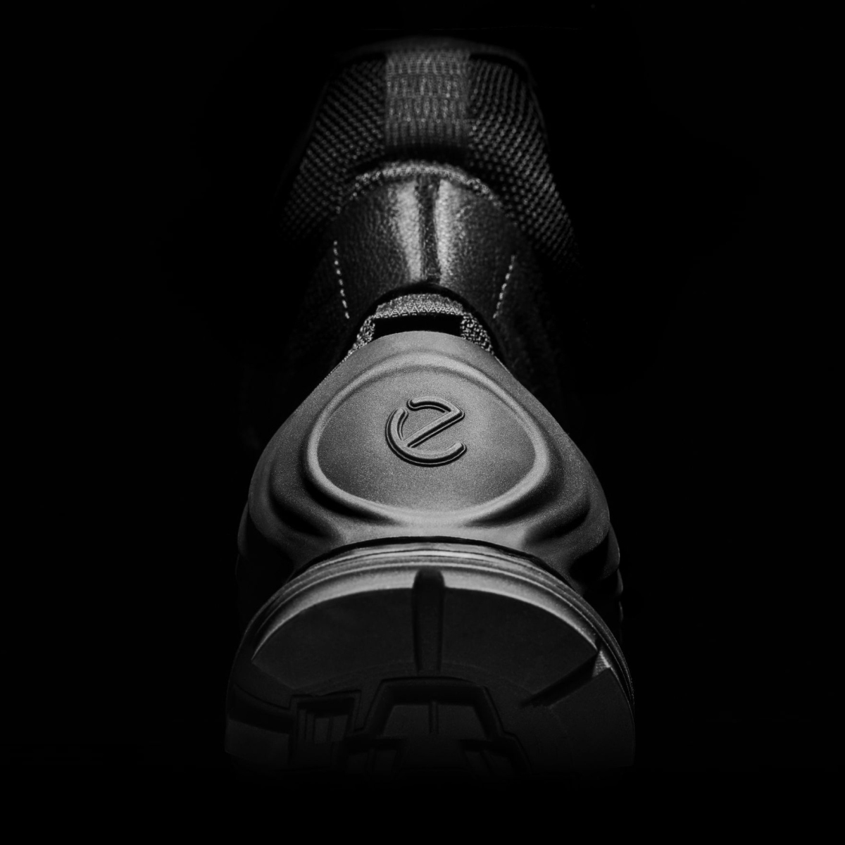 Ботинки ECCO EXOSTRIKE M 832304/51052