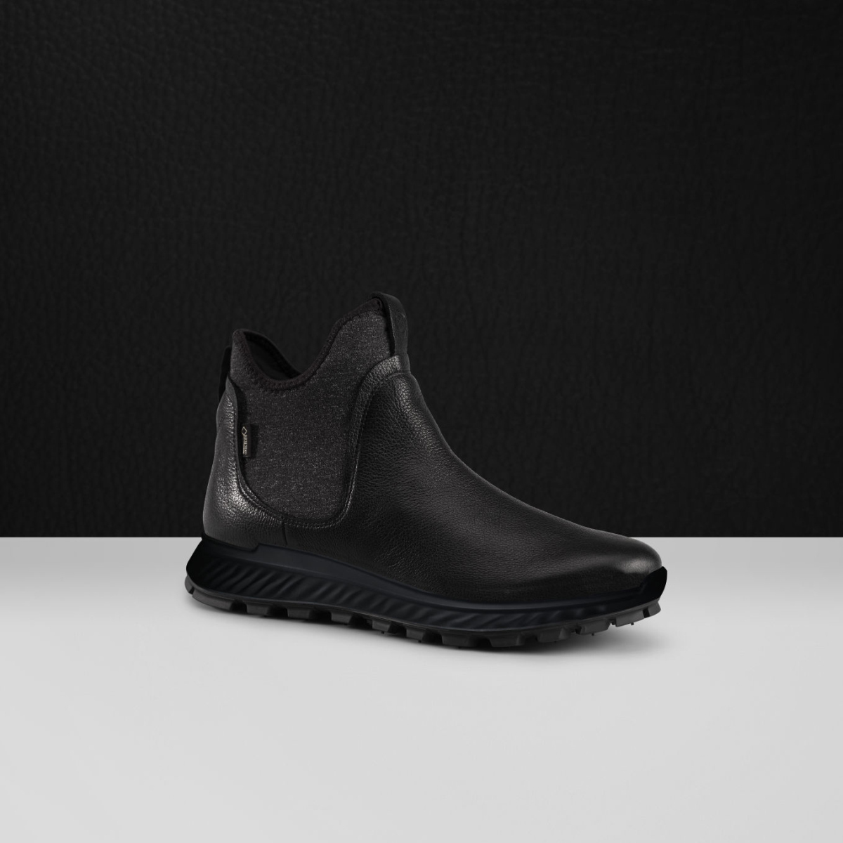 Ботинки ECCO EXOSTRIKE W 832353/01001