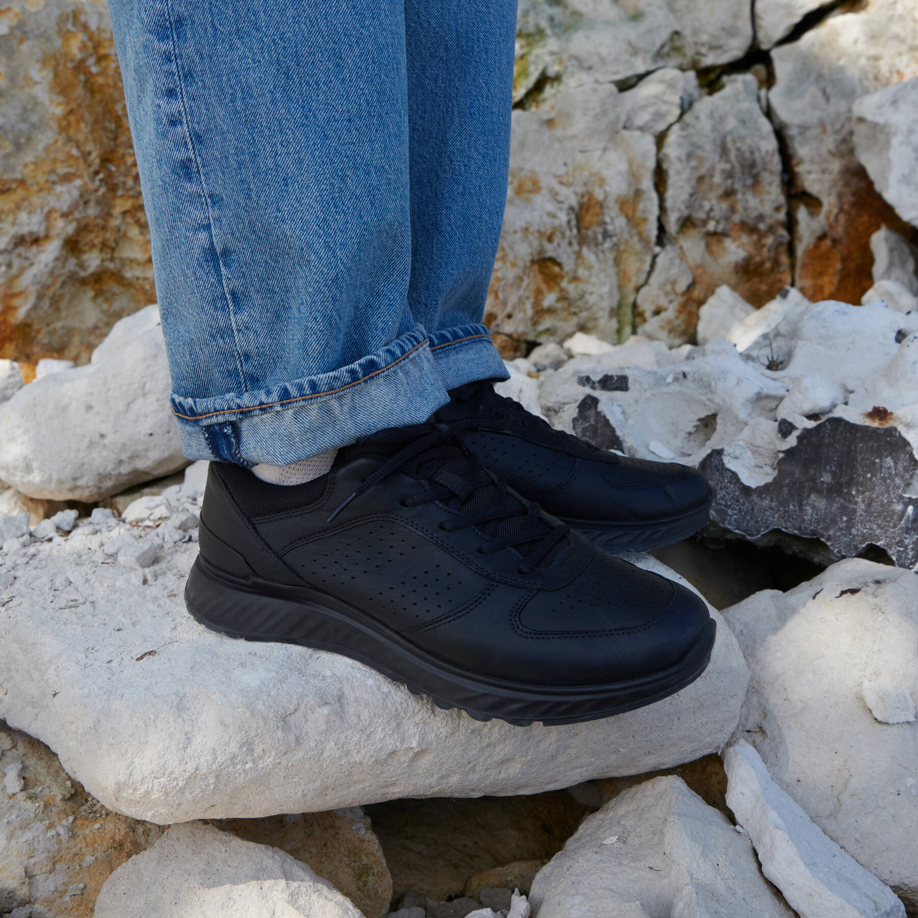 Кроссовки ECCO EXOSTRIDE M 835314/01001