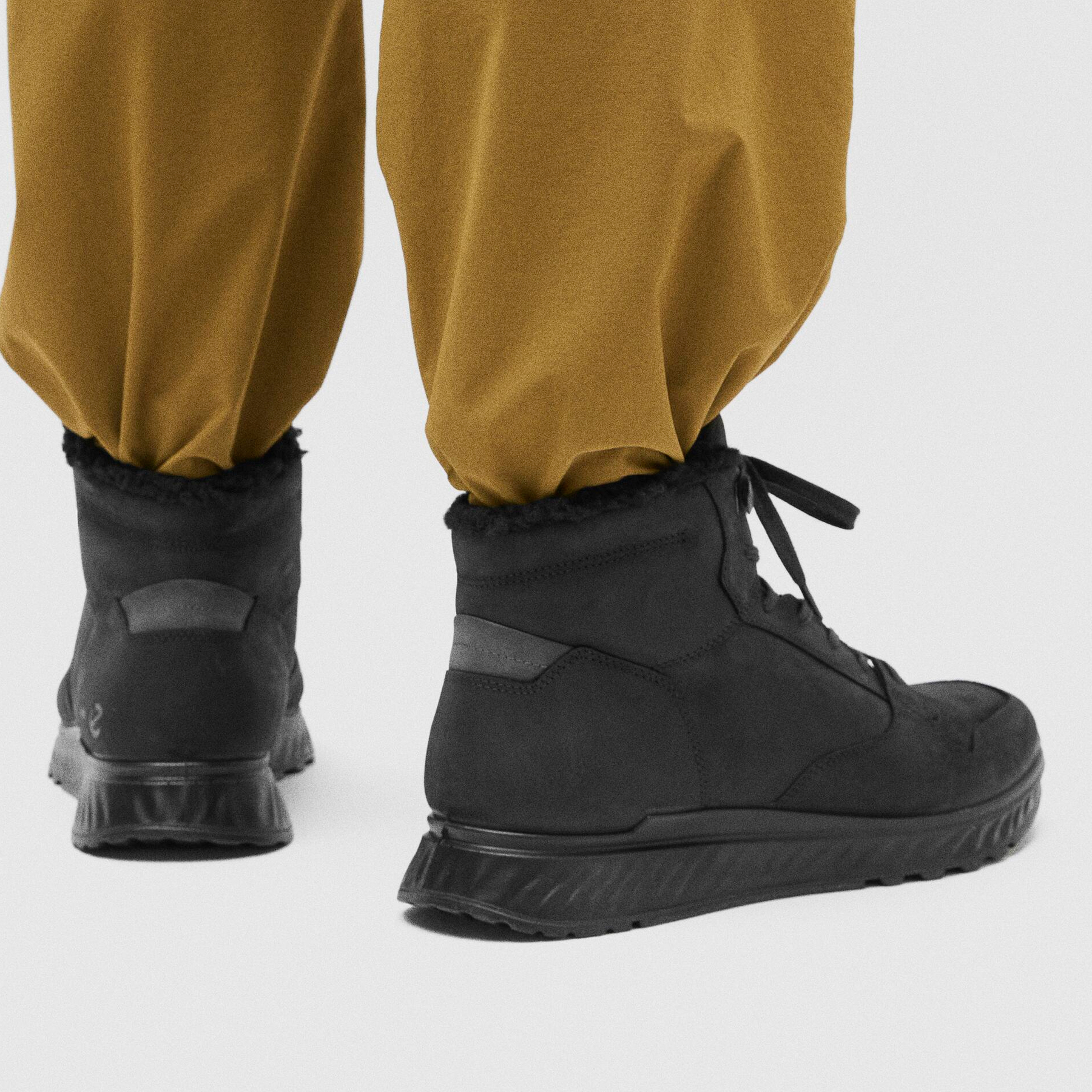 Ботинки ECCO EXOSTRIDE M 835414/02001