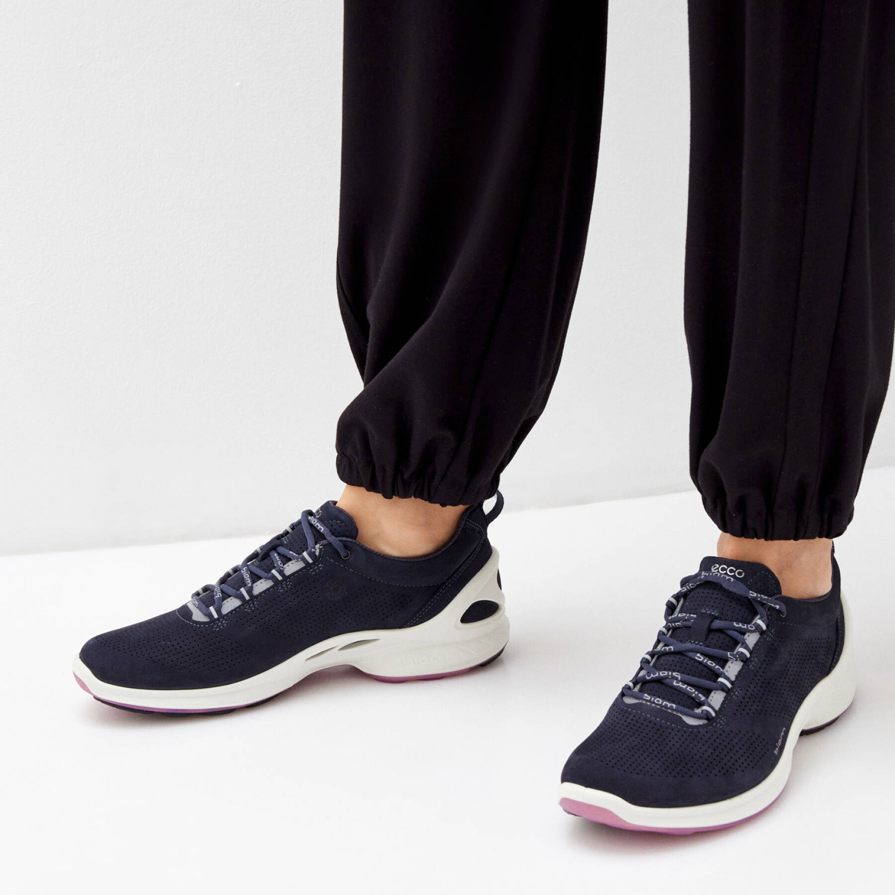 Кроссовки ECCO BIOM FJUEL W 837533/02058