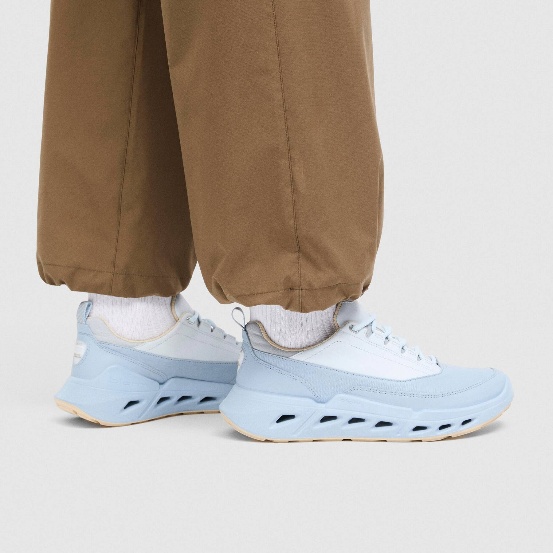 Кроссовки ECCO BIOM 720 W 850303/61641