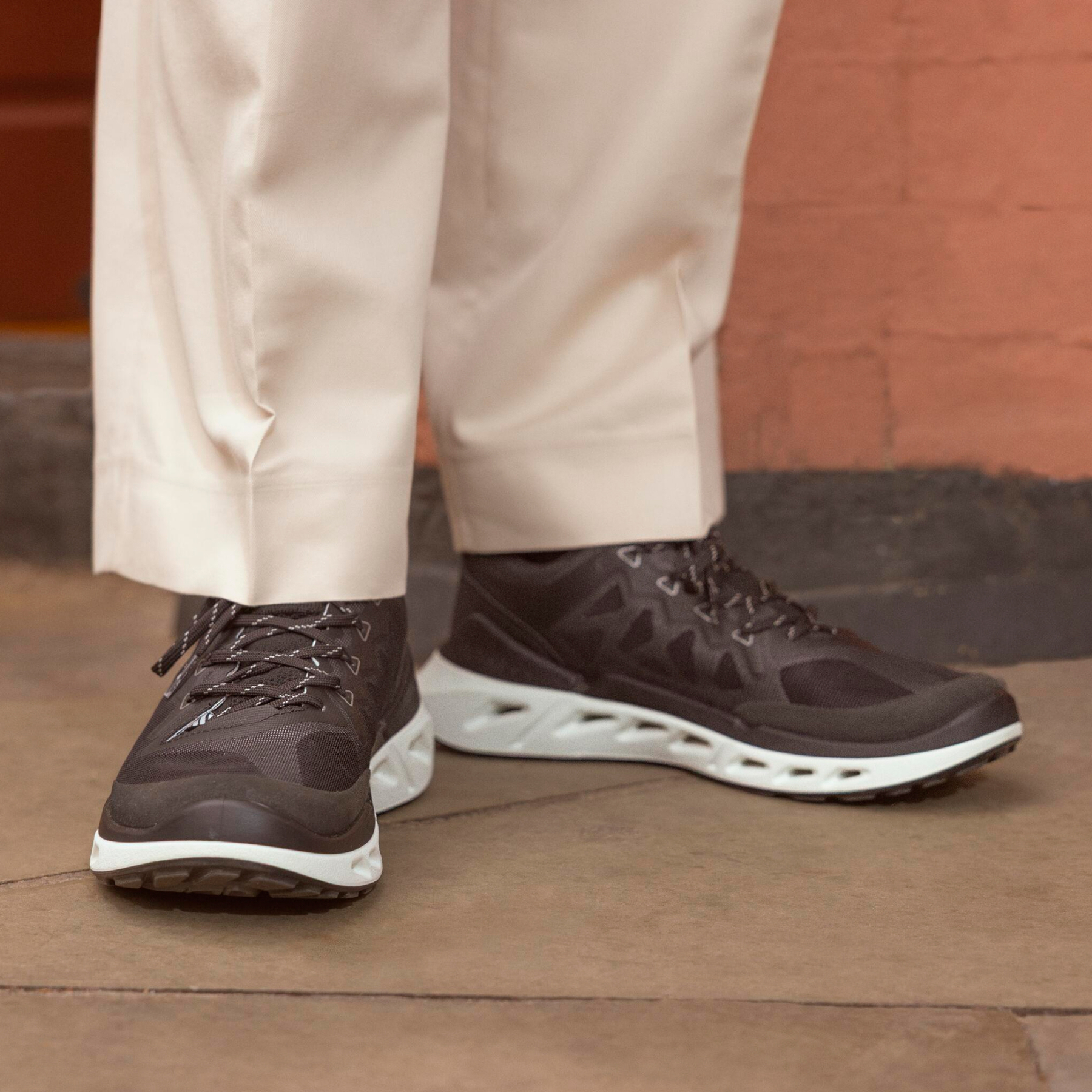 Кроссовки ECCO BIOM 720 M 850314/61645