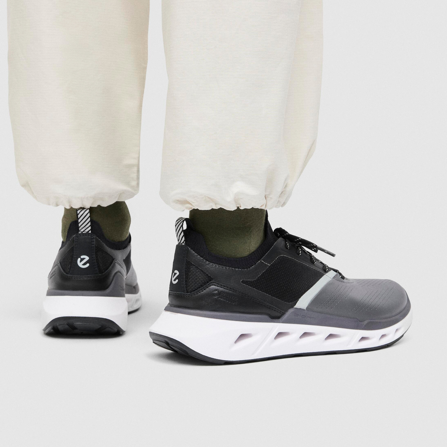 Кроссовки ECCO BIOM 720 M 850324/61649