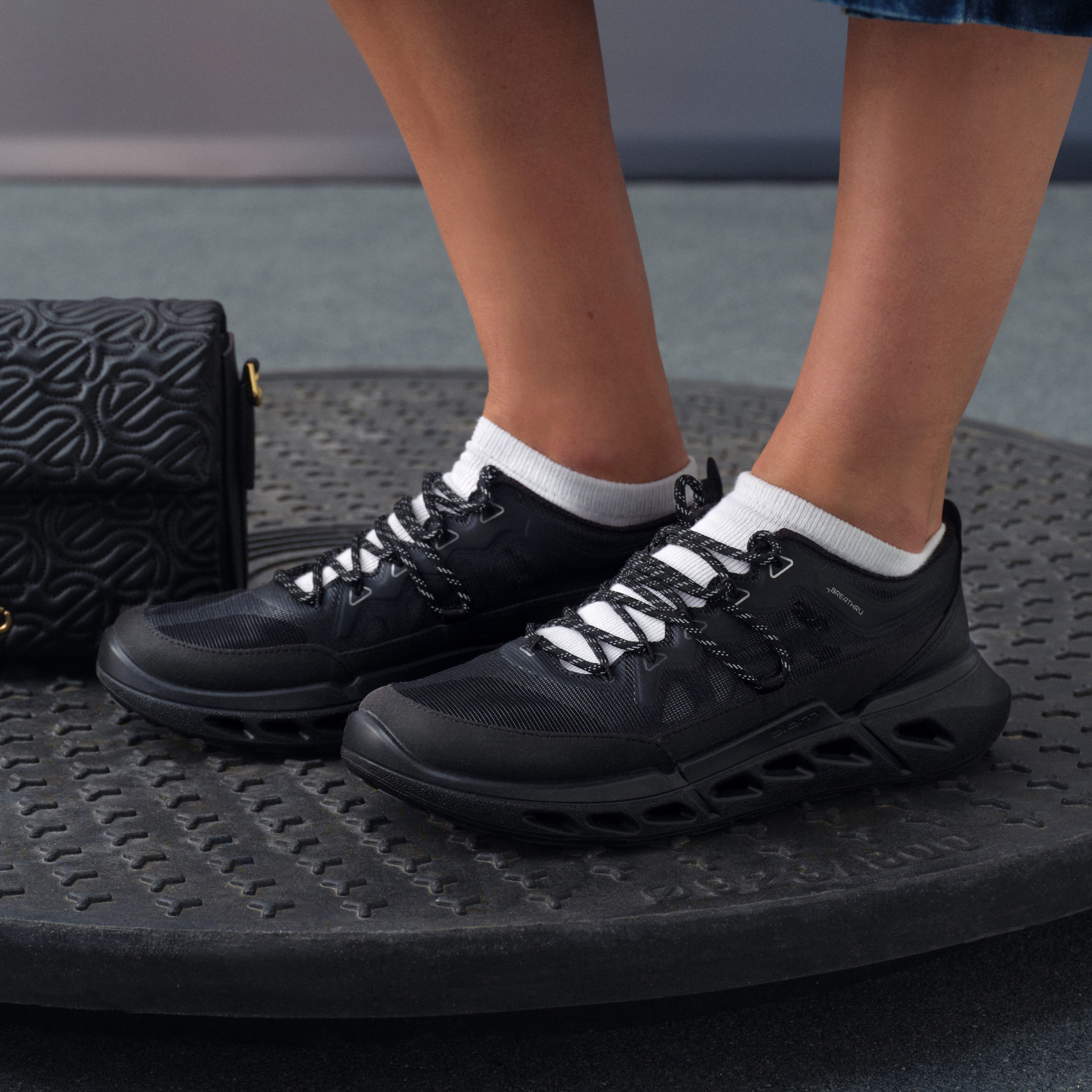 Кроссовки ECCO BIOM 720 W 850383/61607