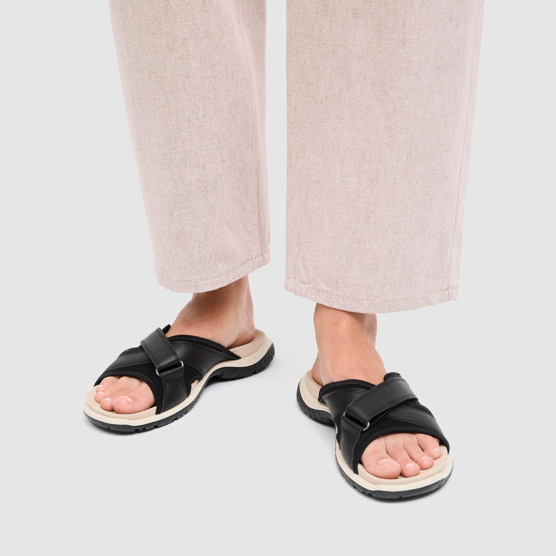 Шлепанцы ECCO OFFROAD ROAM W 853323/51052