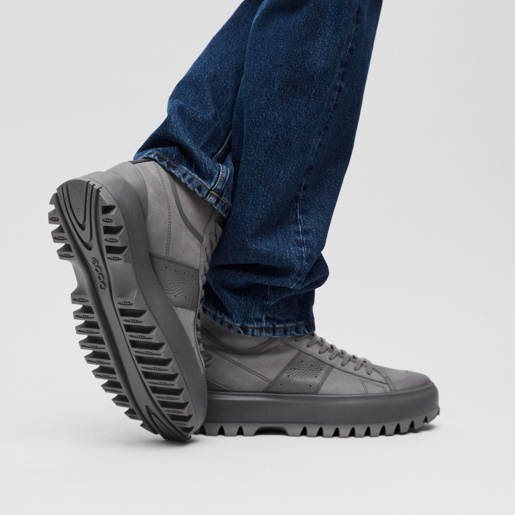 Ботинки ECCO STREET ACE RUGGED M 860404/50843