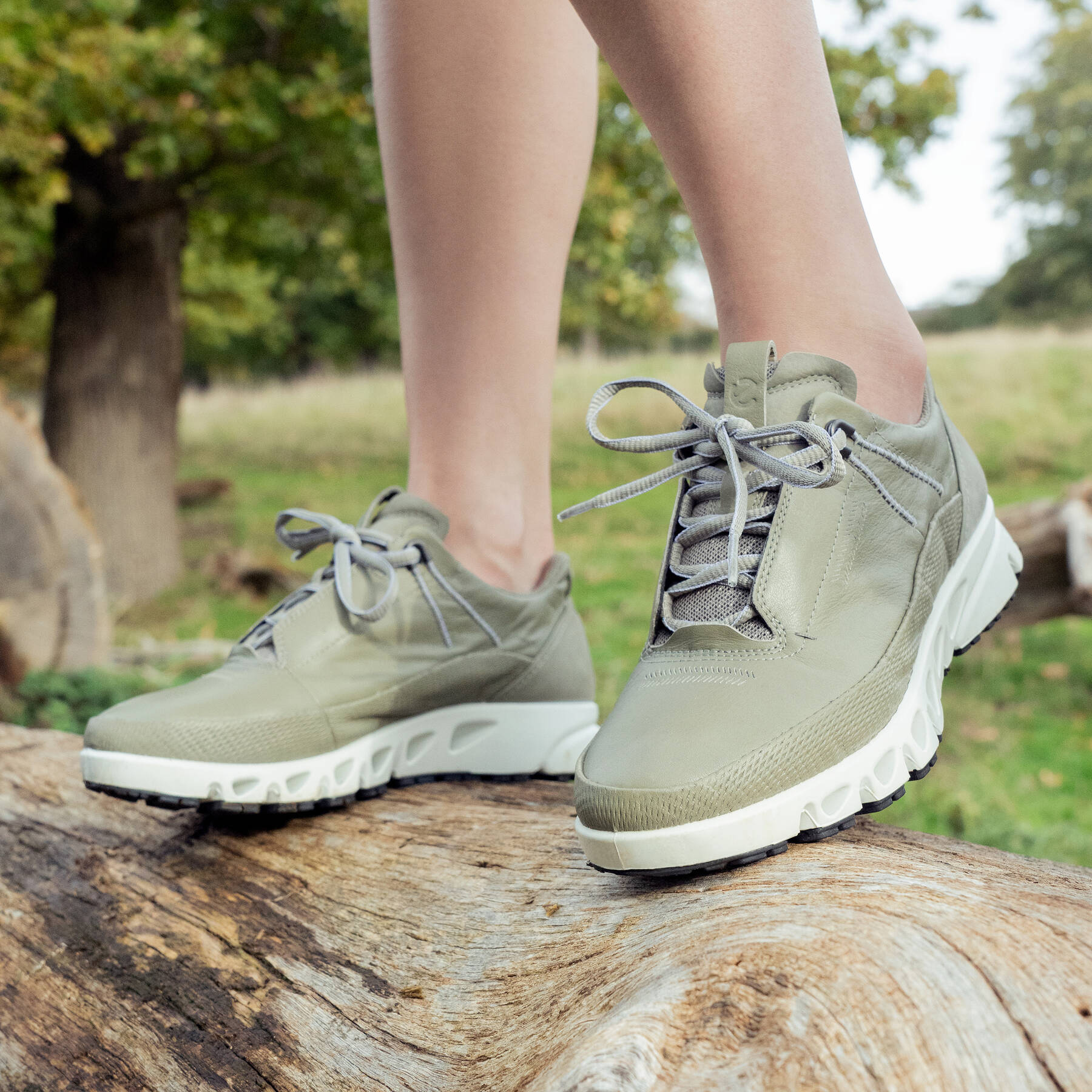 Кроссовки ECCO MULTI-VENT W 880123/01529