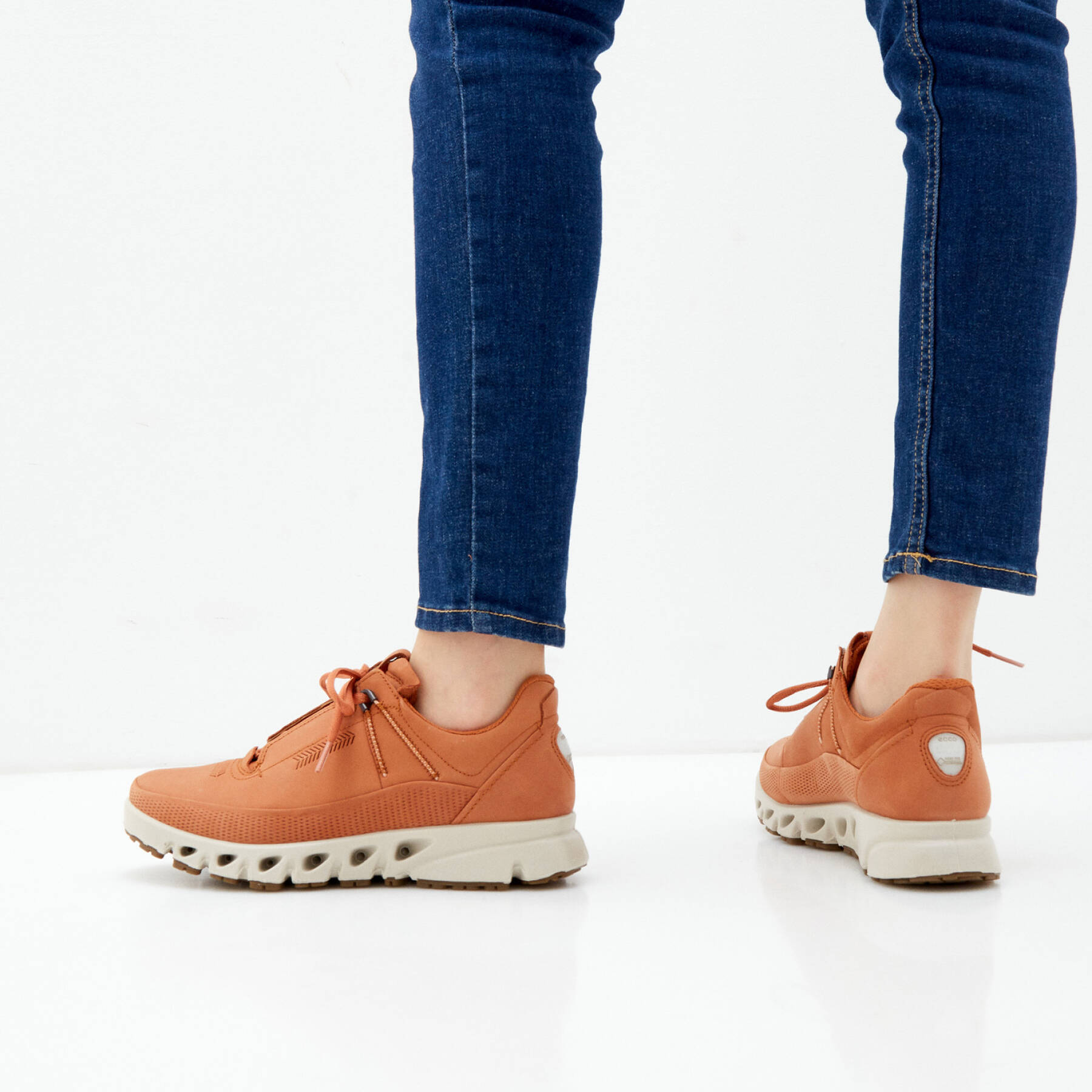 Кроссовки ECCO MULTI-VENT W 880123/02671