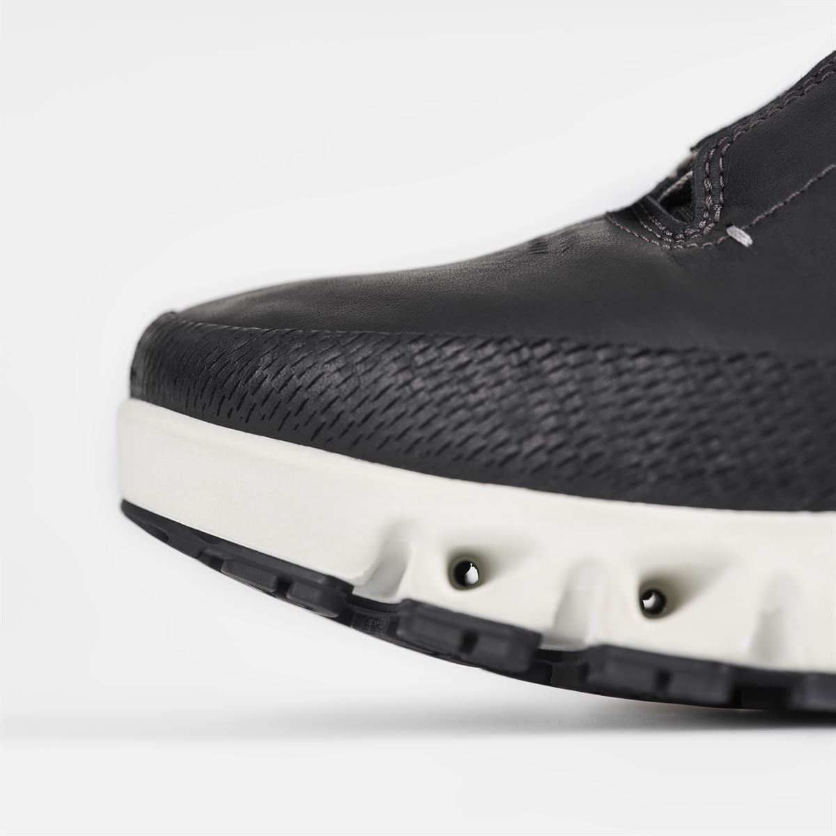 Кроссовки ECCO MULTI-VENT M 880124/01001