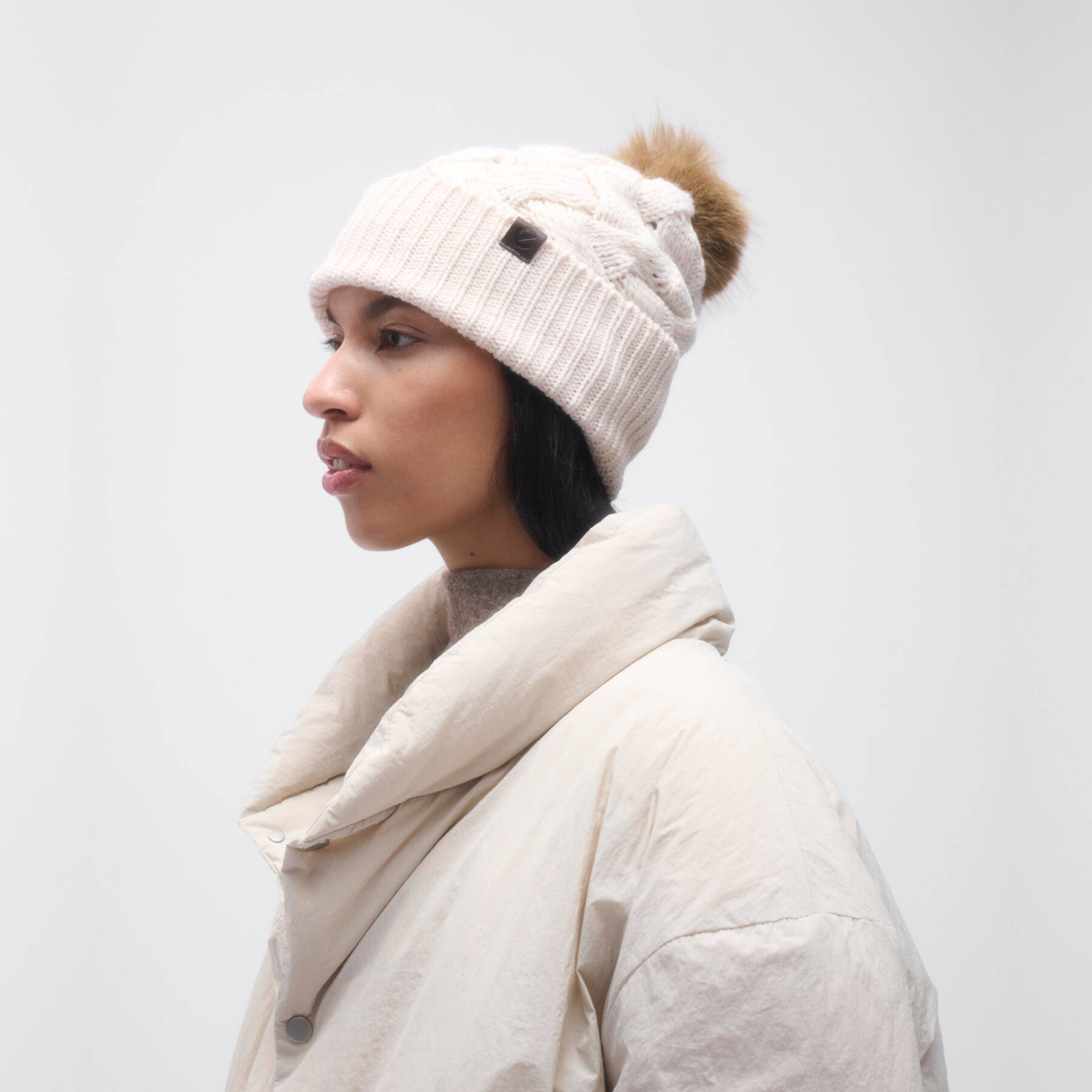 Шапка ECCO Pompon Beanie 9093000/91012