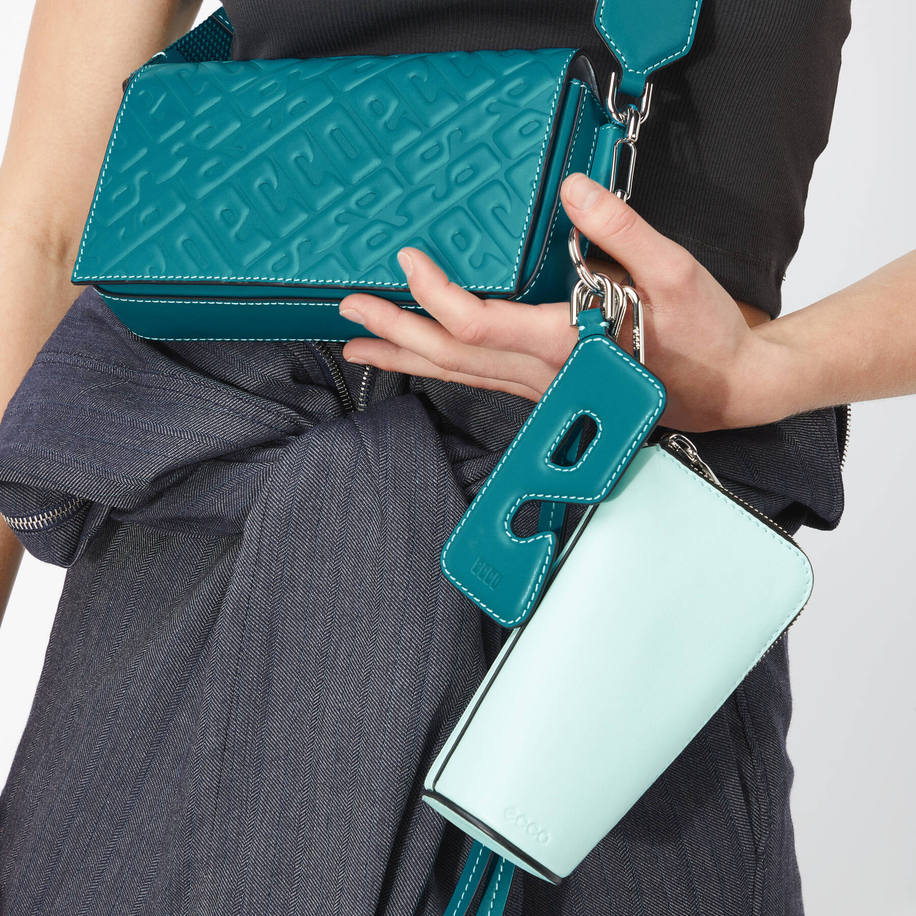 Сумка ECCO E Phone Bag Stack Monogram 9107262/91173