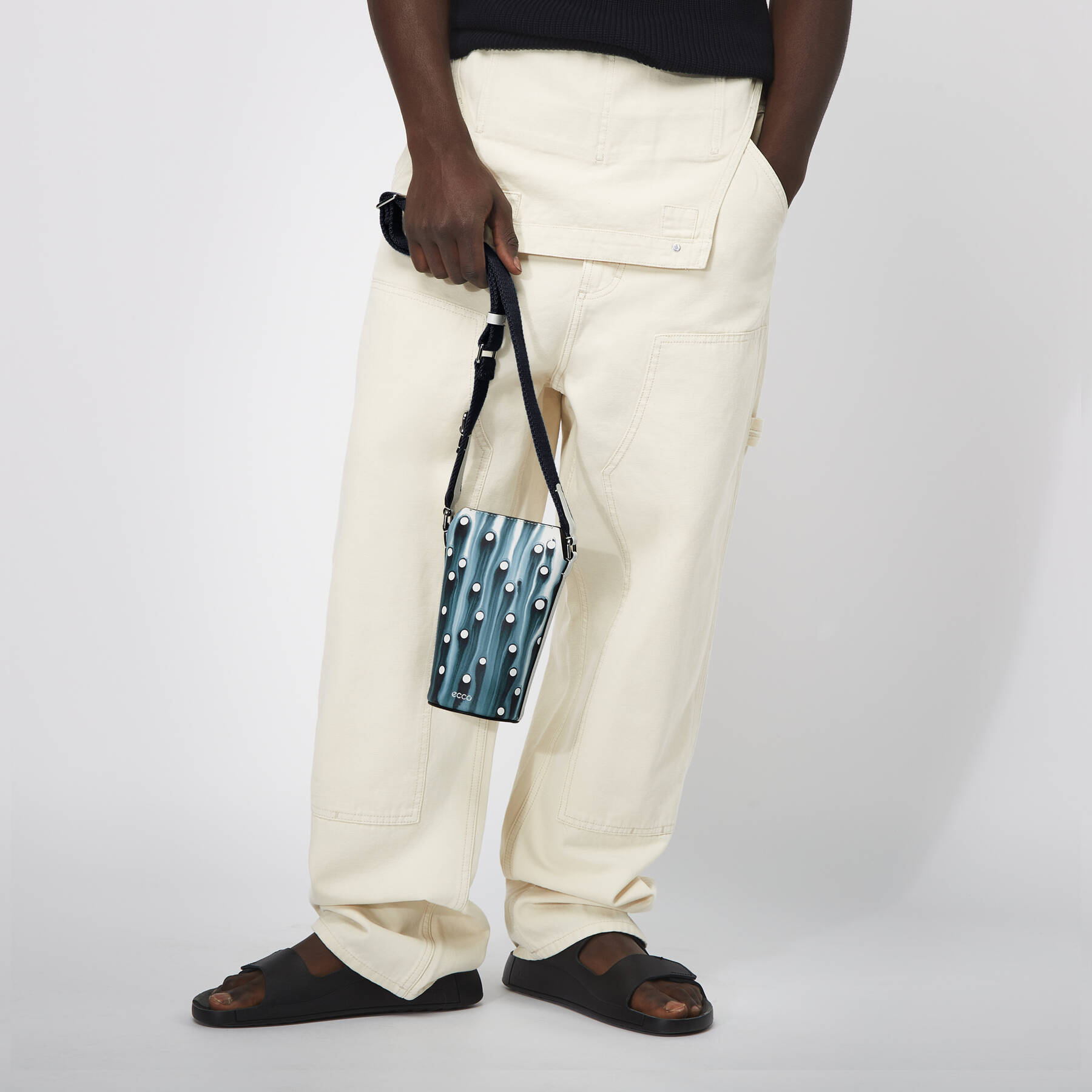 Сумка ECCO Pot Bag Water 9107378/91131